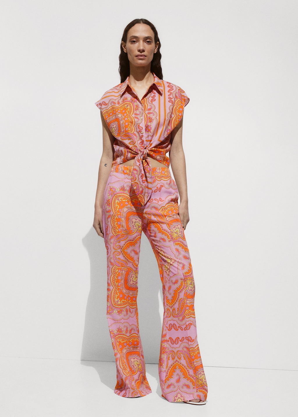 Mango Gemusterte Lyocell-Hose