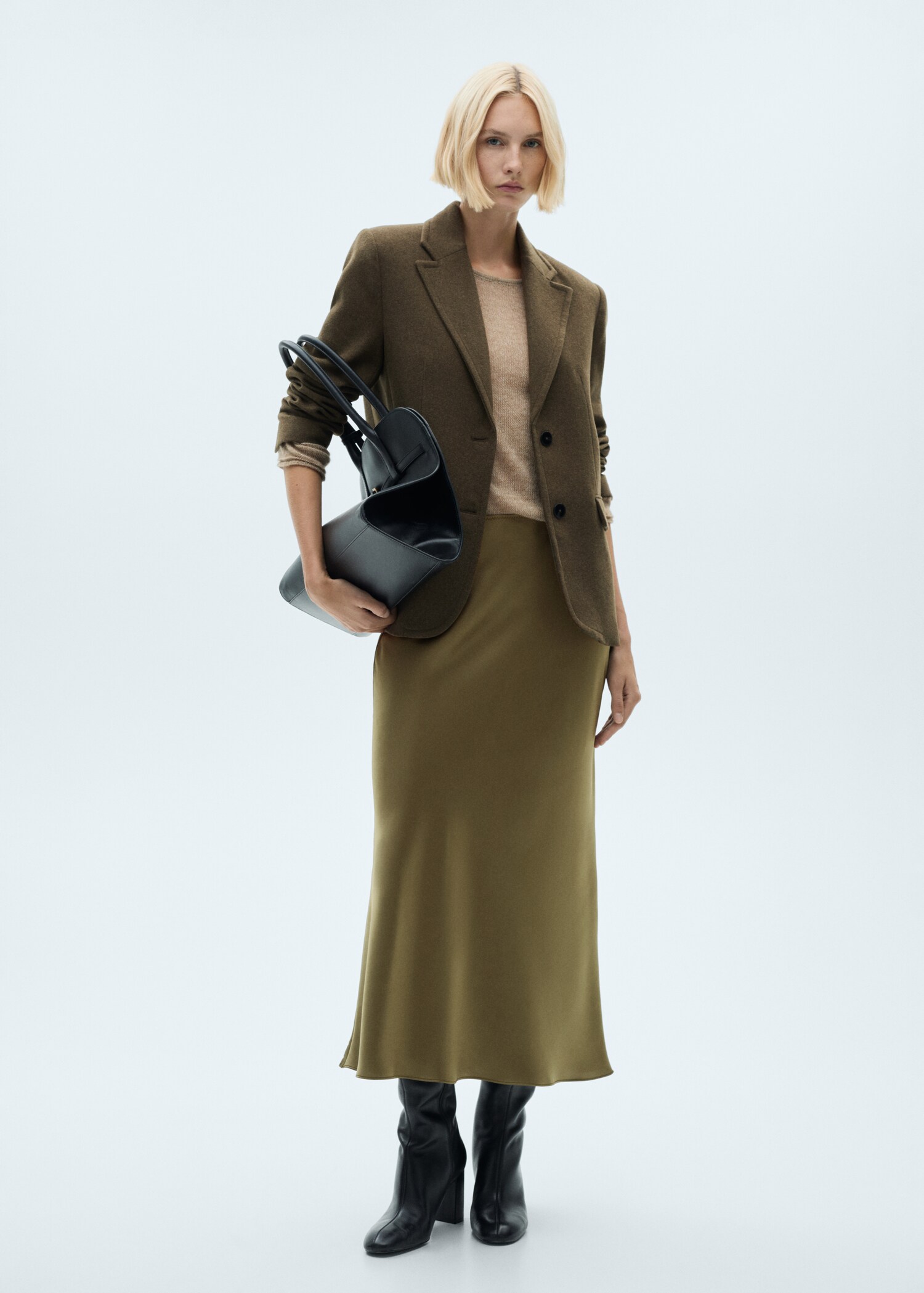 Satin long skirt - General plane