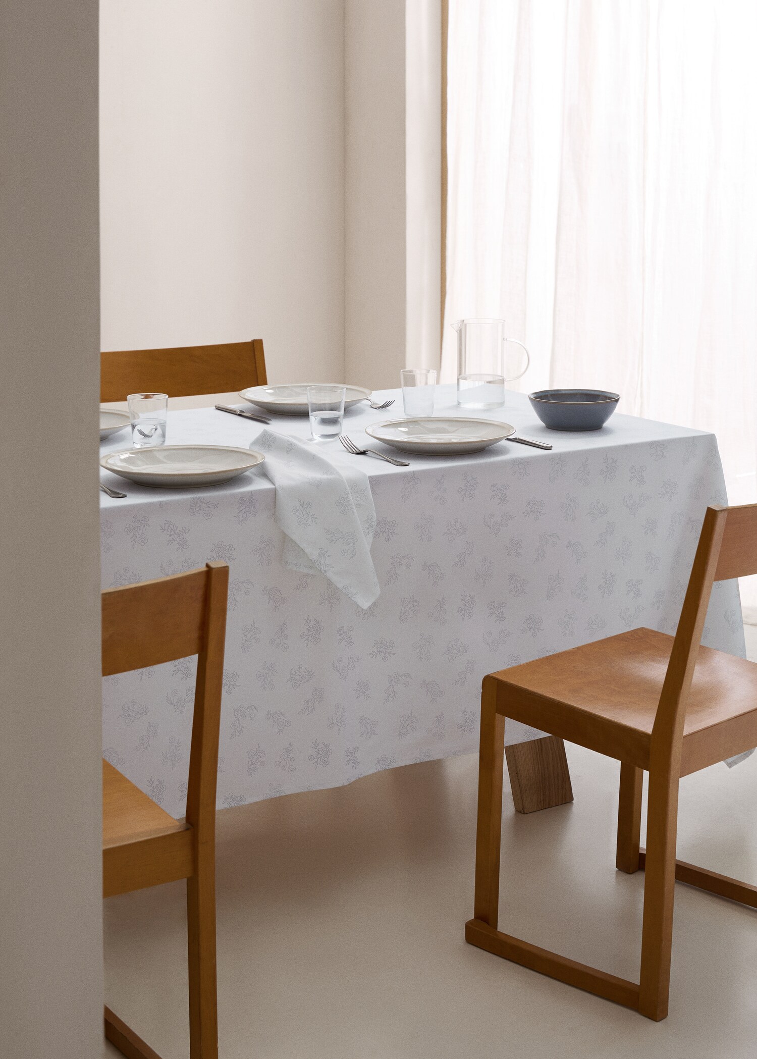 100% cotton table cloth with flower design 170x170cm - General plane