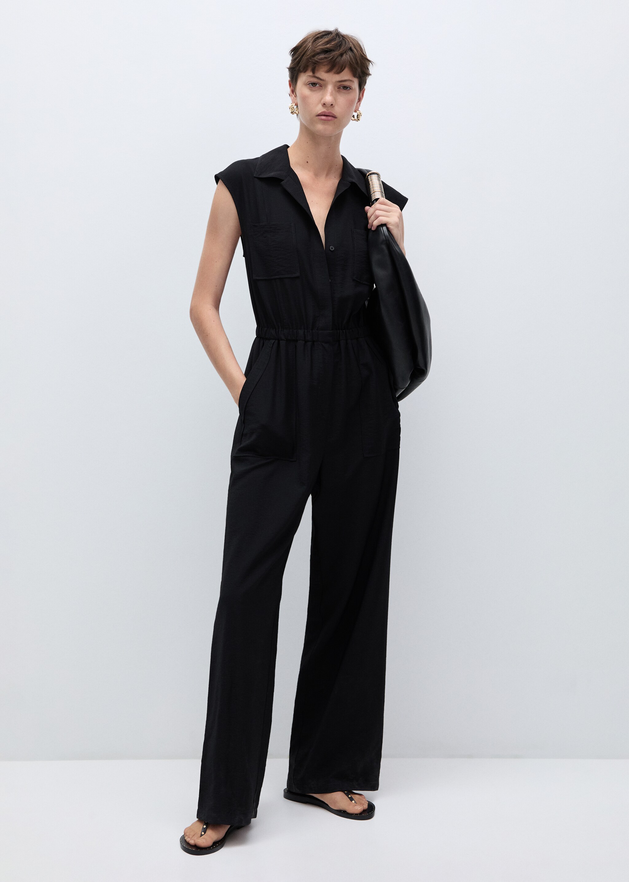 Jumpsuit with pockets and shirt collar - Общий план