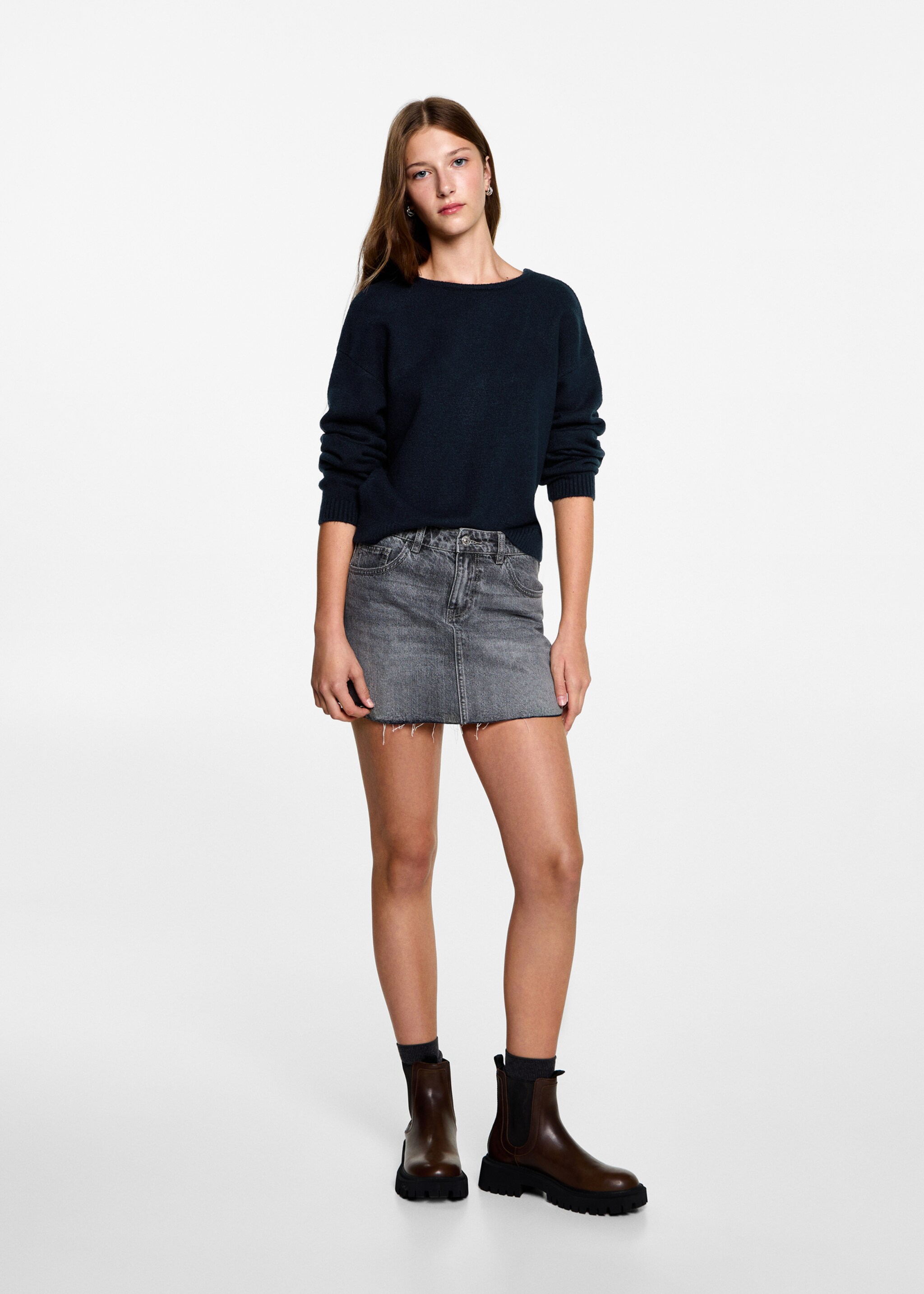 Back vent sweater - General plane