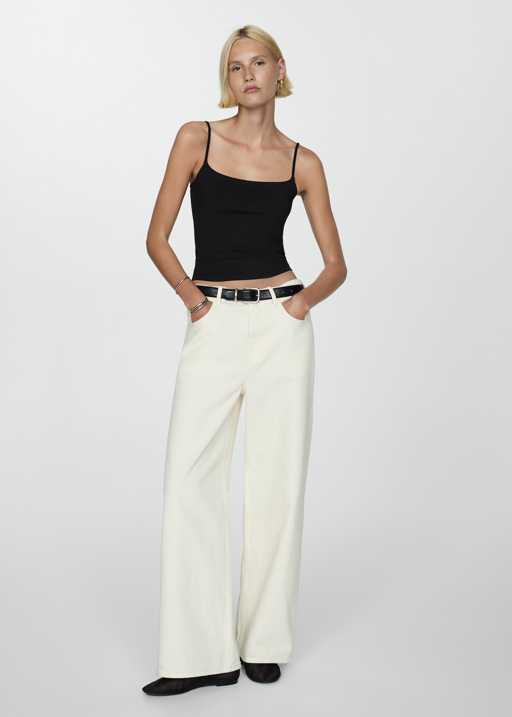 Top tirantes cuello escotado Mujer MANGO Espana Peninsula y Baleares