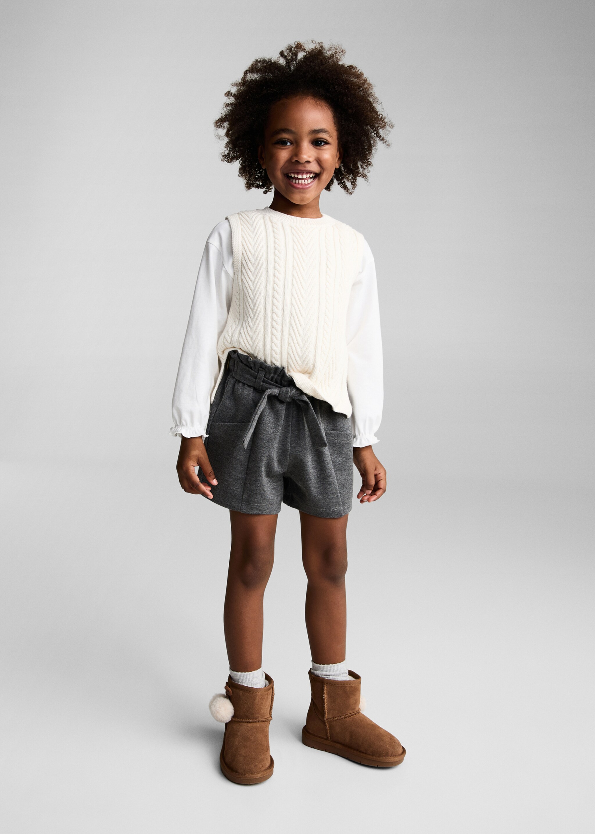 Paperbag shorts with bow - General plane, Charcoal. Ref: 77057685-00.