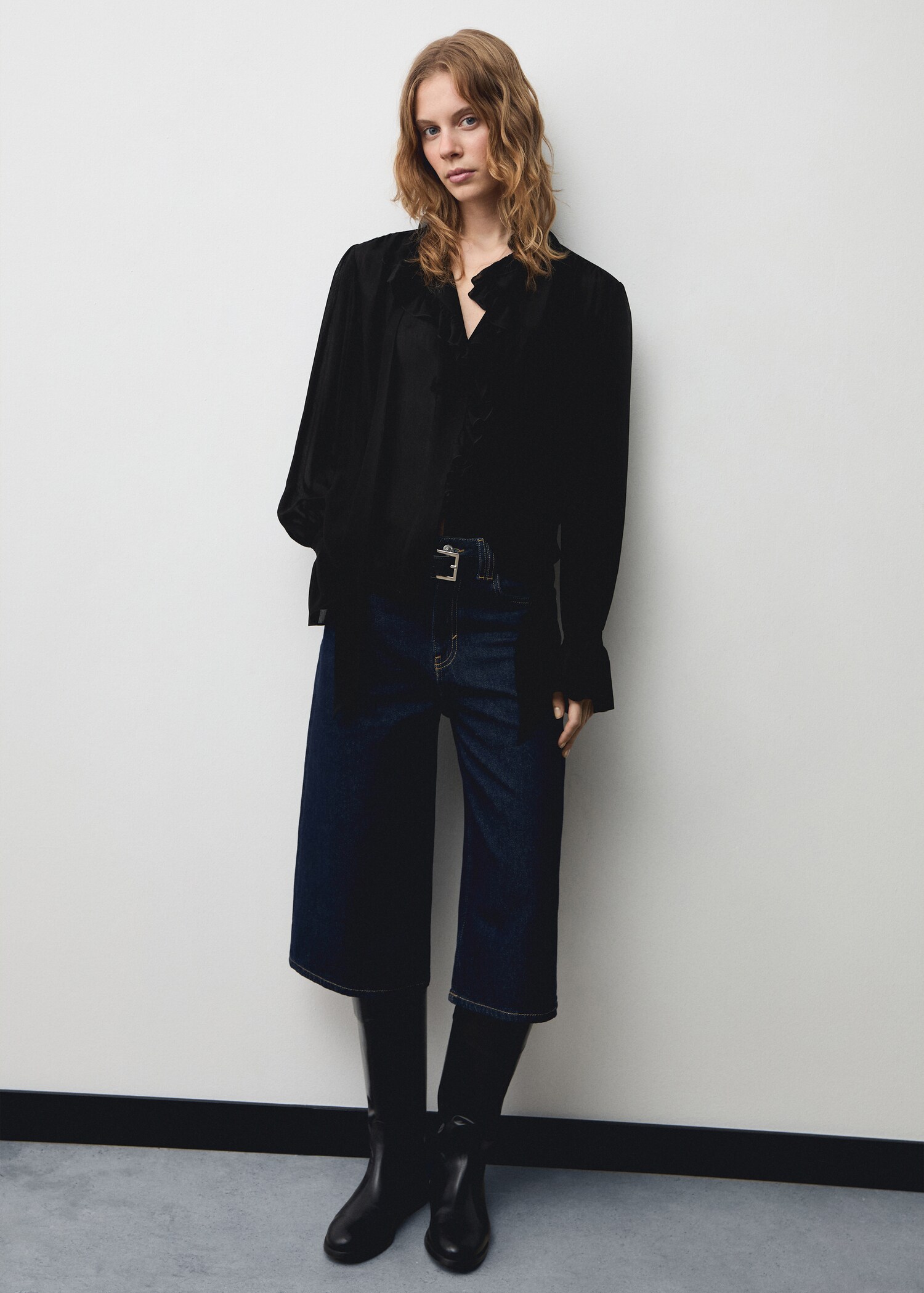 Turtleneck ruffled blouse - General plane