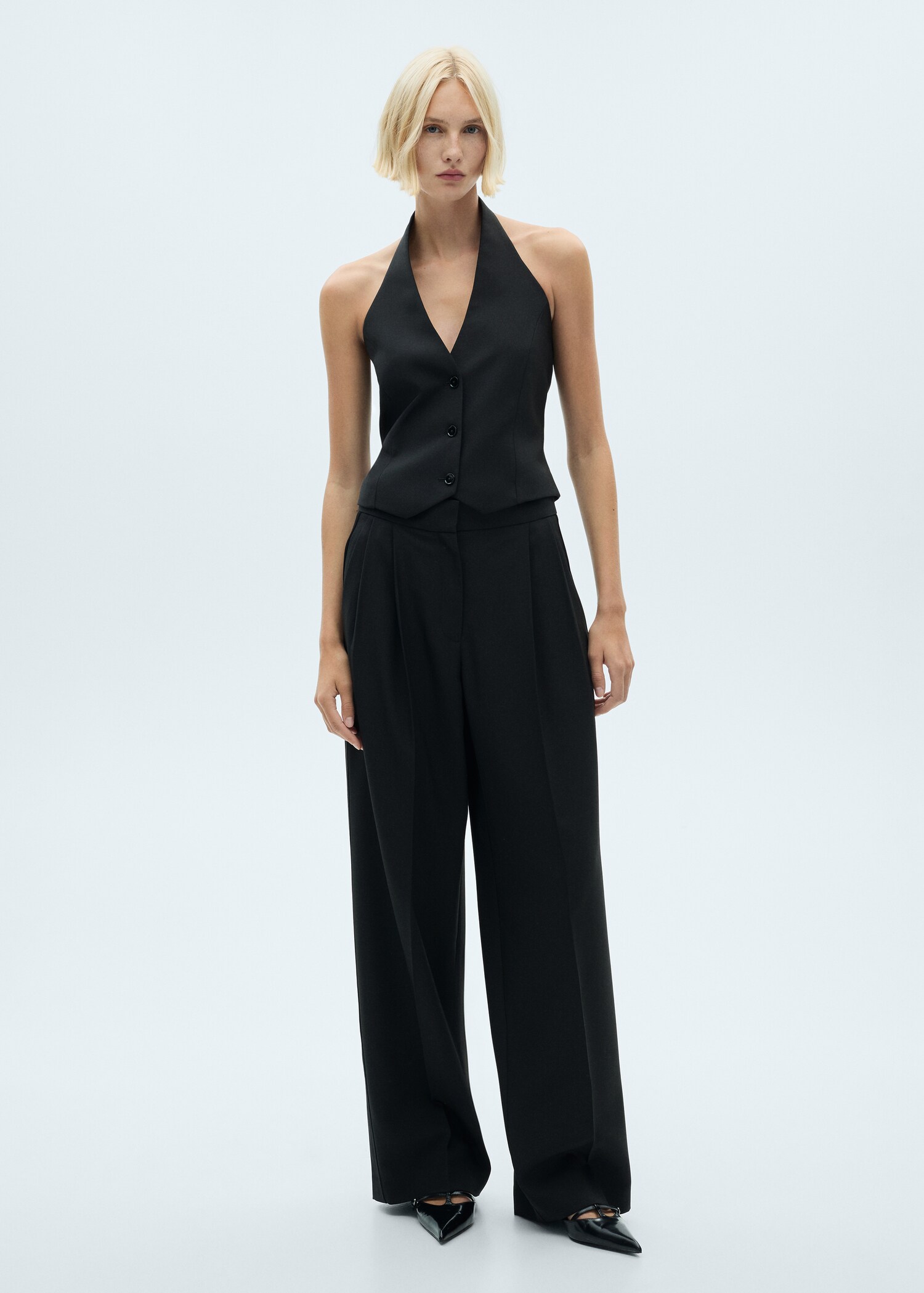 Halter suit waistcoat - General plane
