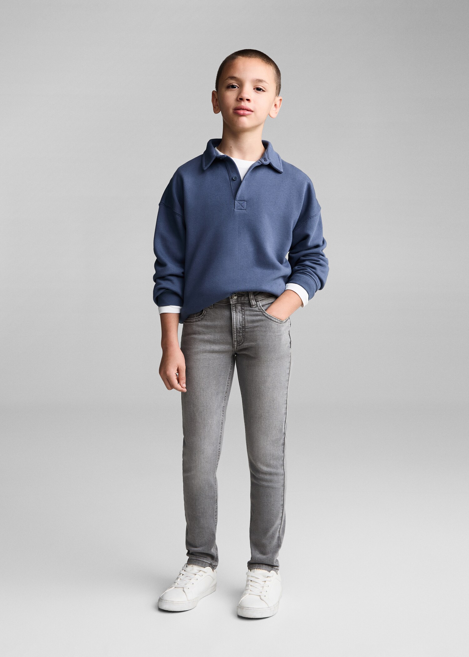 Slim-fit jeans - General plane