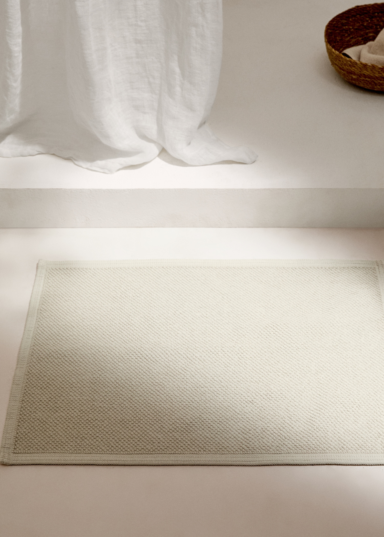 100% cotton bouclé bath rug - General plane