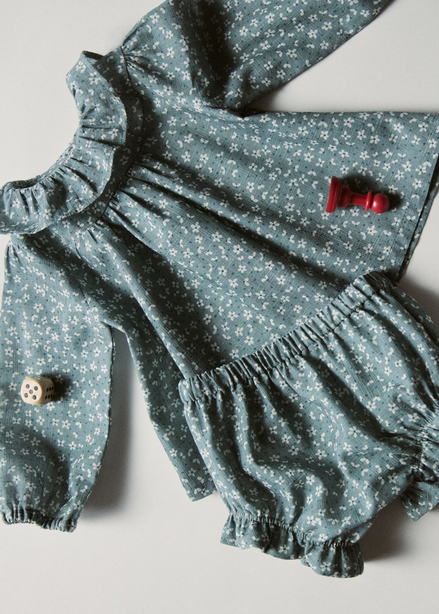 Robe et culotte imprimées - Plan général