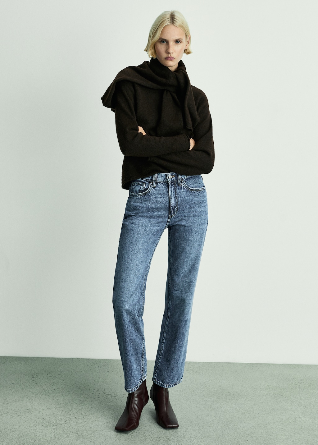 Matilda medium rise straight fit jeans Women MANGO Finland