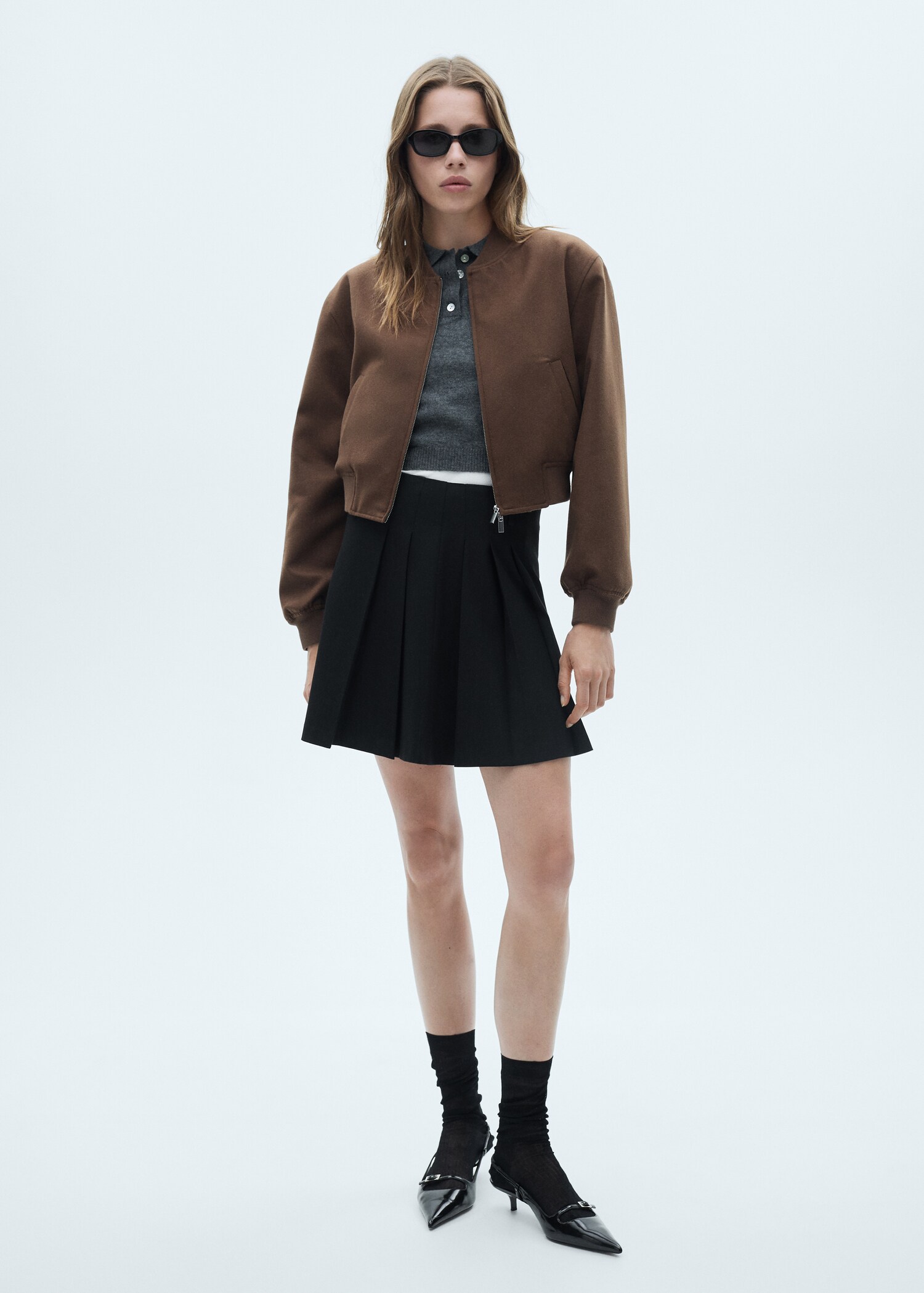 Pinstriped pleated skirt - Общий план