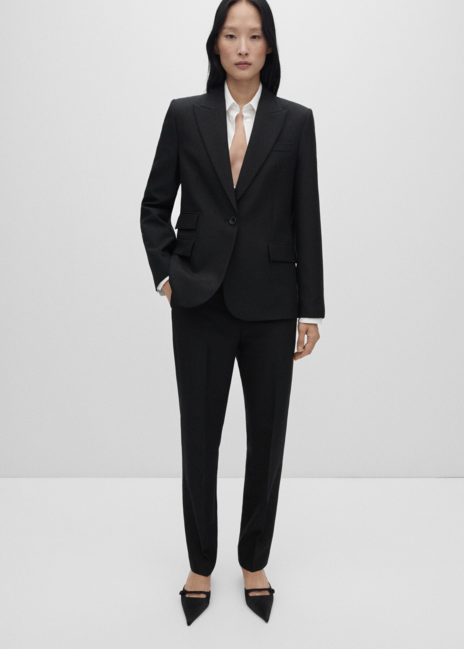 Blazer traje lana - Plano general