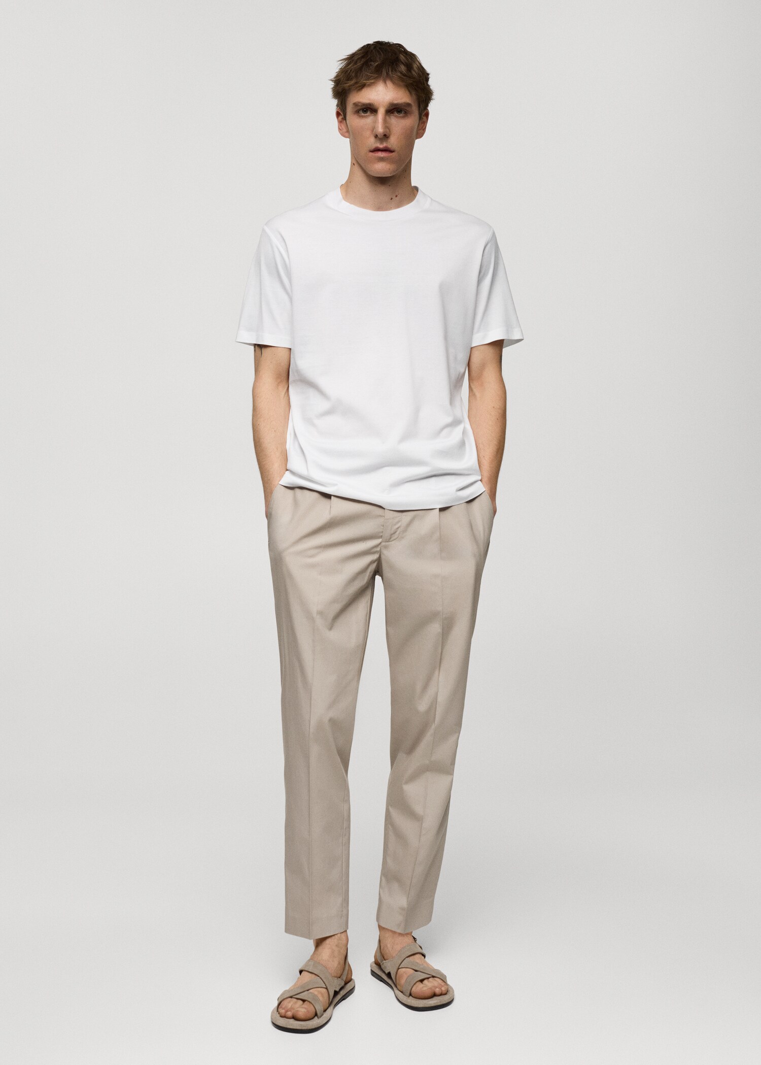 Camiseta slim fit 100% algodón - Plano general