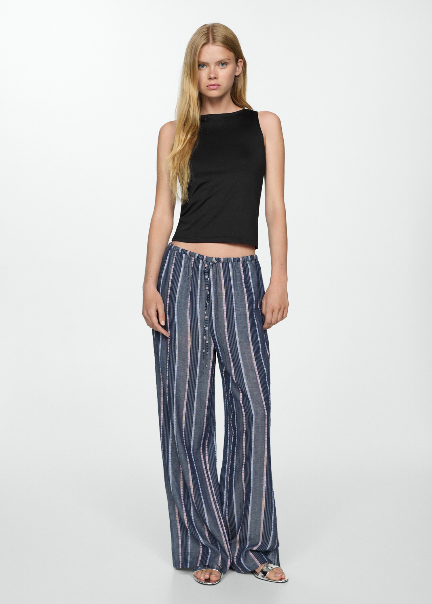 Boat neck strapless top - General plane