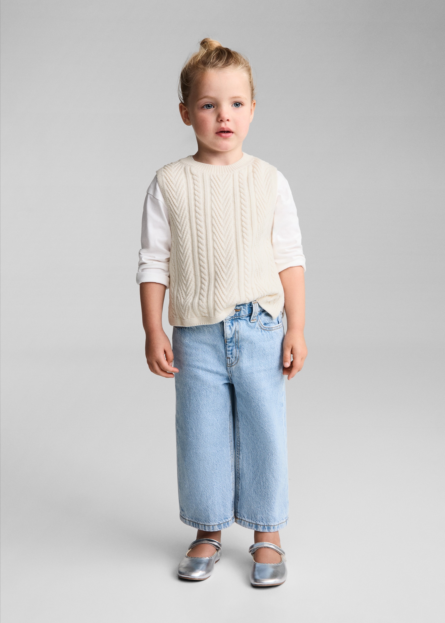 Braided-knit gilet - General plane
