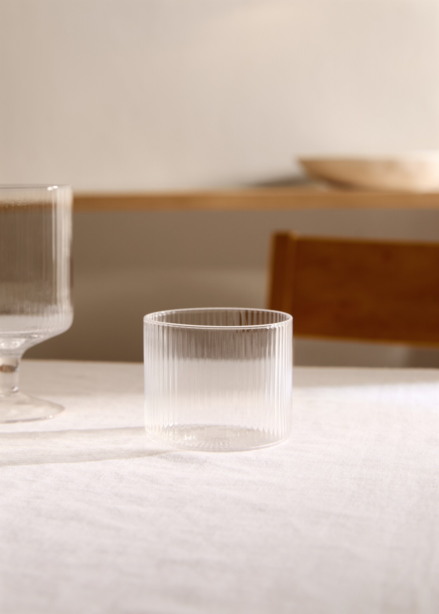 Striped glass tumbler - General plane