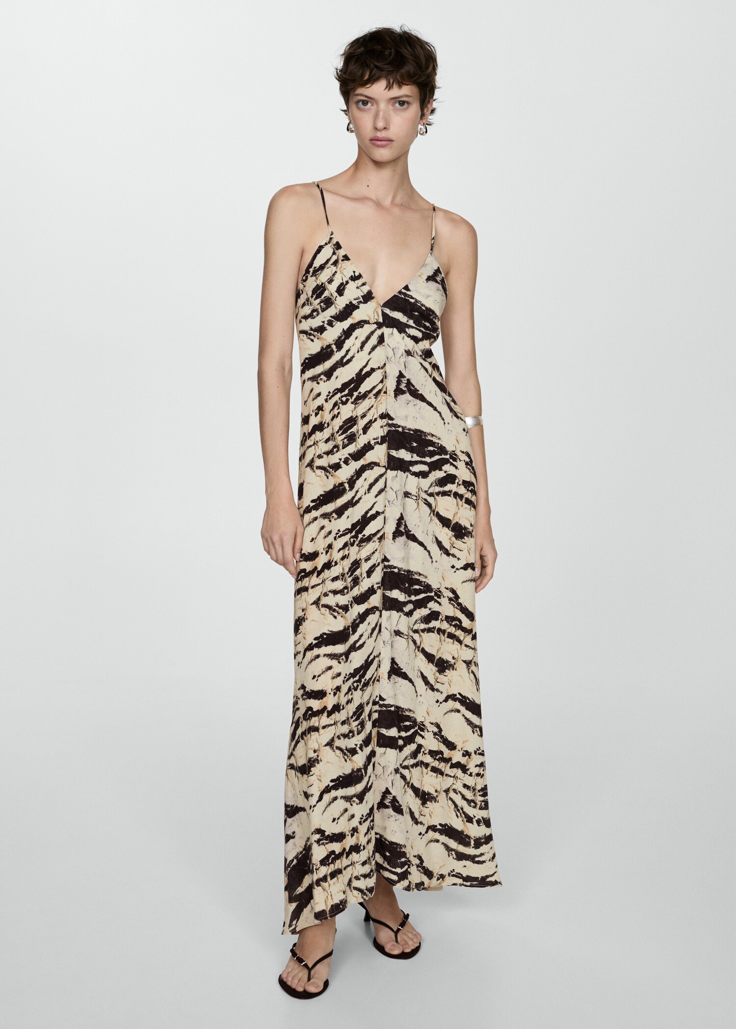 Vestido largo animal print - Plano general