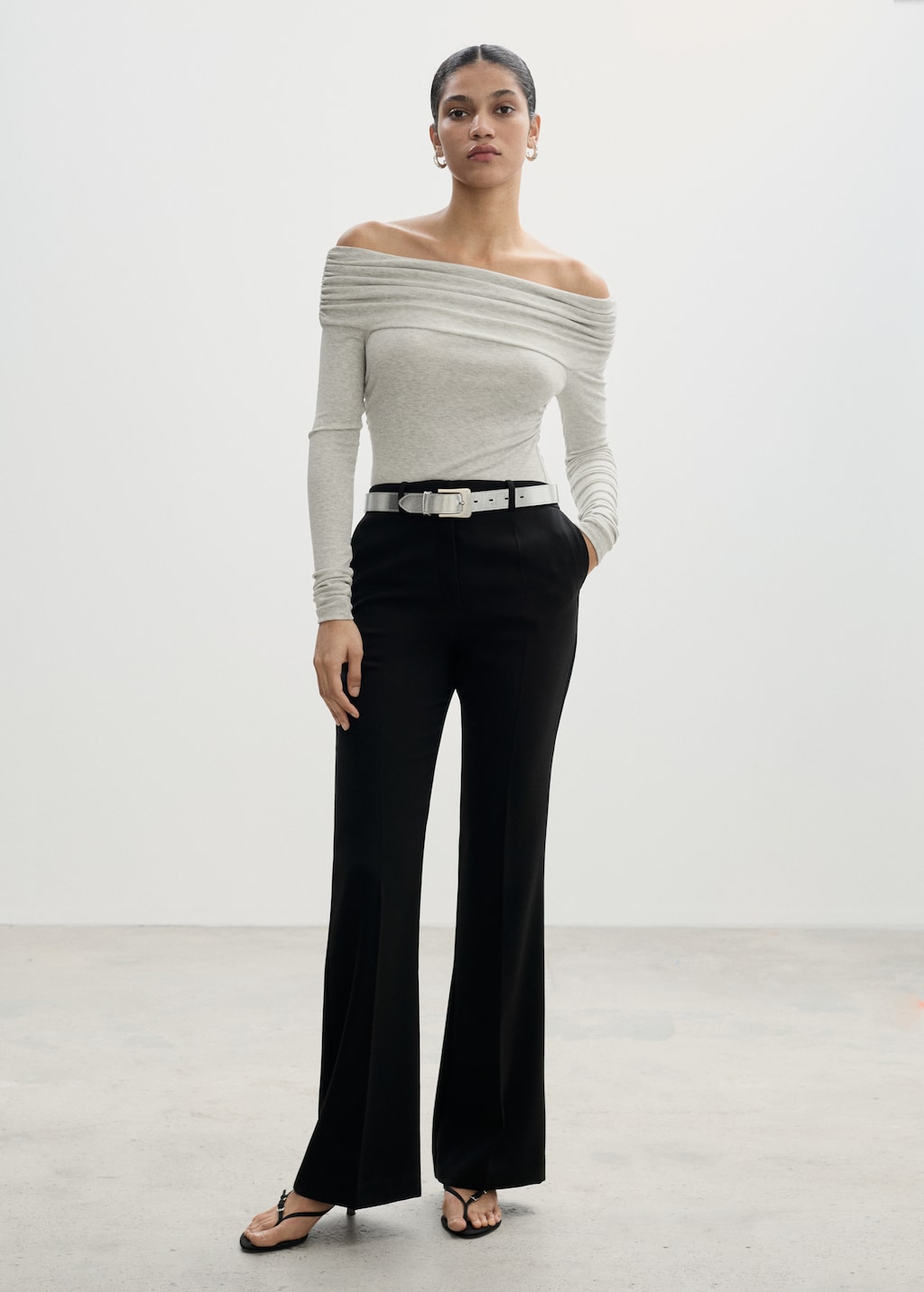 Mango Off shoulders T-shirt