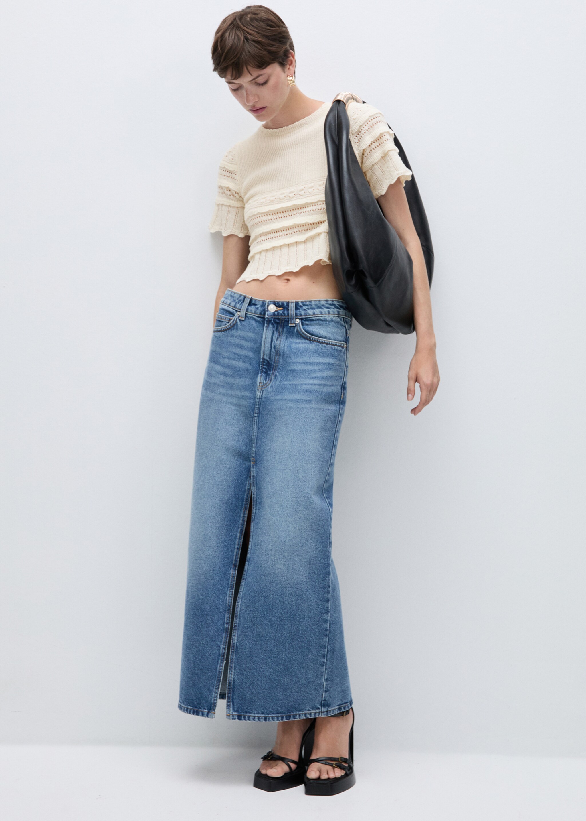 Short-sleeved sweater with openwork details - General plane