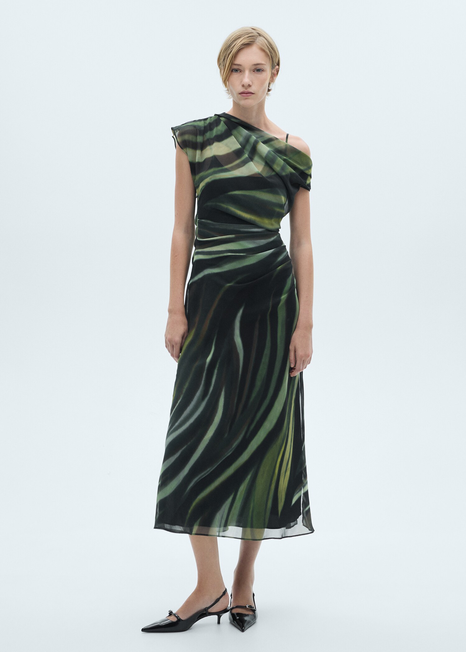 Printed dress with draped detail - General plane