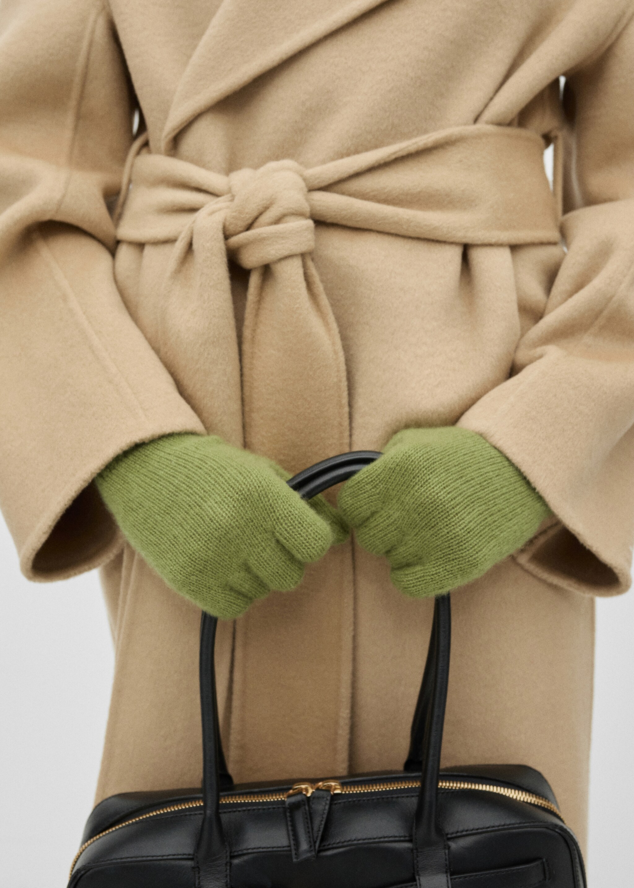 100% Cashmere gloves - General plane