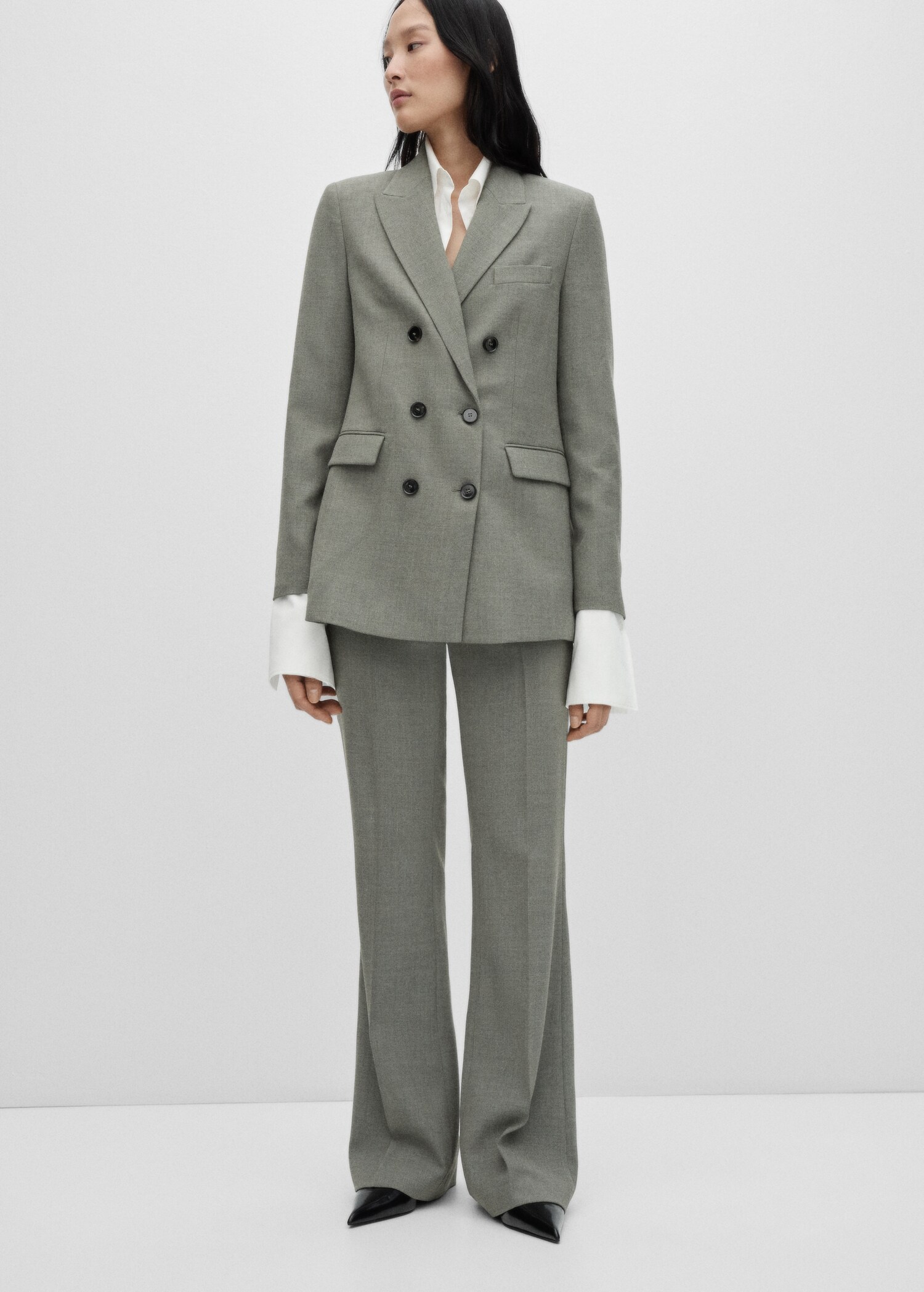 Double-breasted suit jacket - General plane