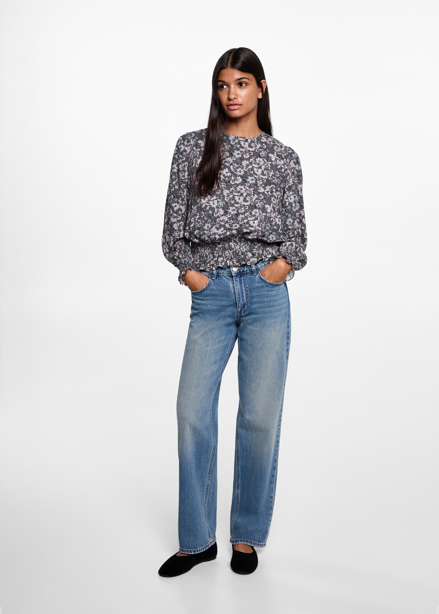 Floral print blouse - General plane