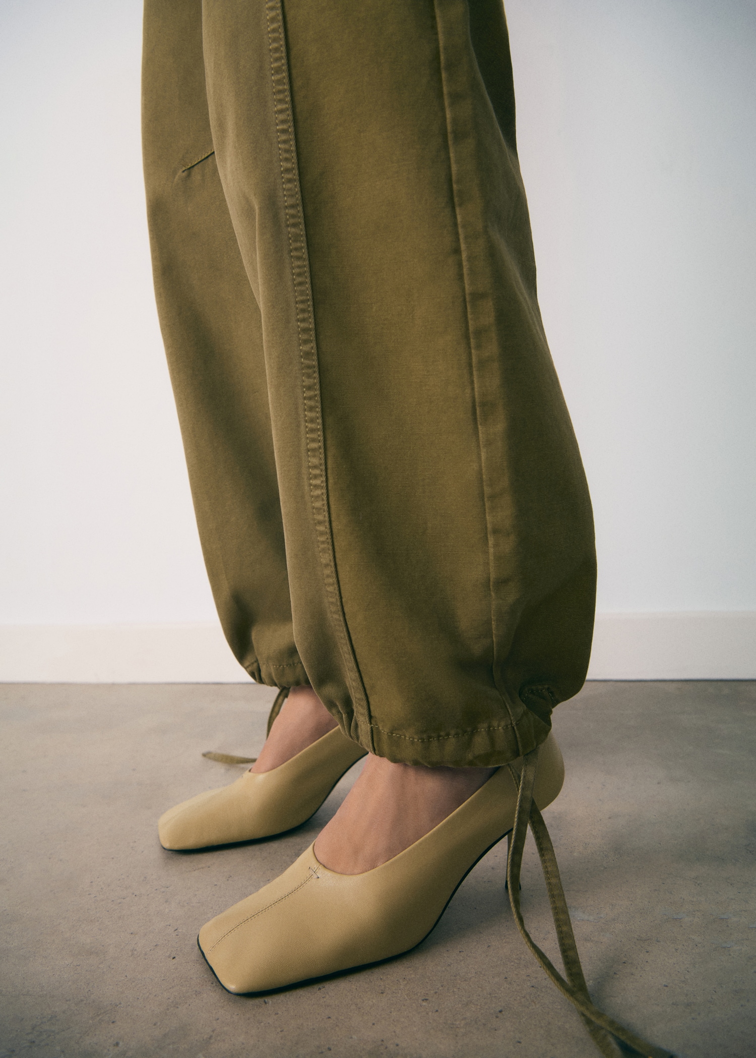 Square toe leather shoe Women MANGO China - Main Image