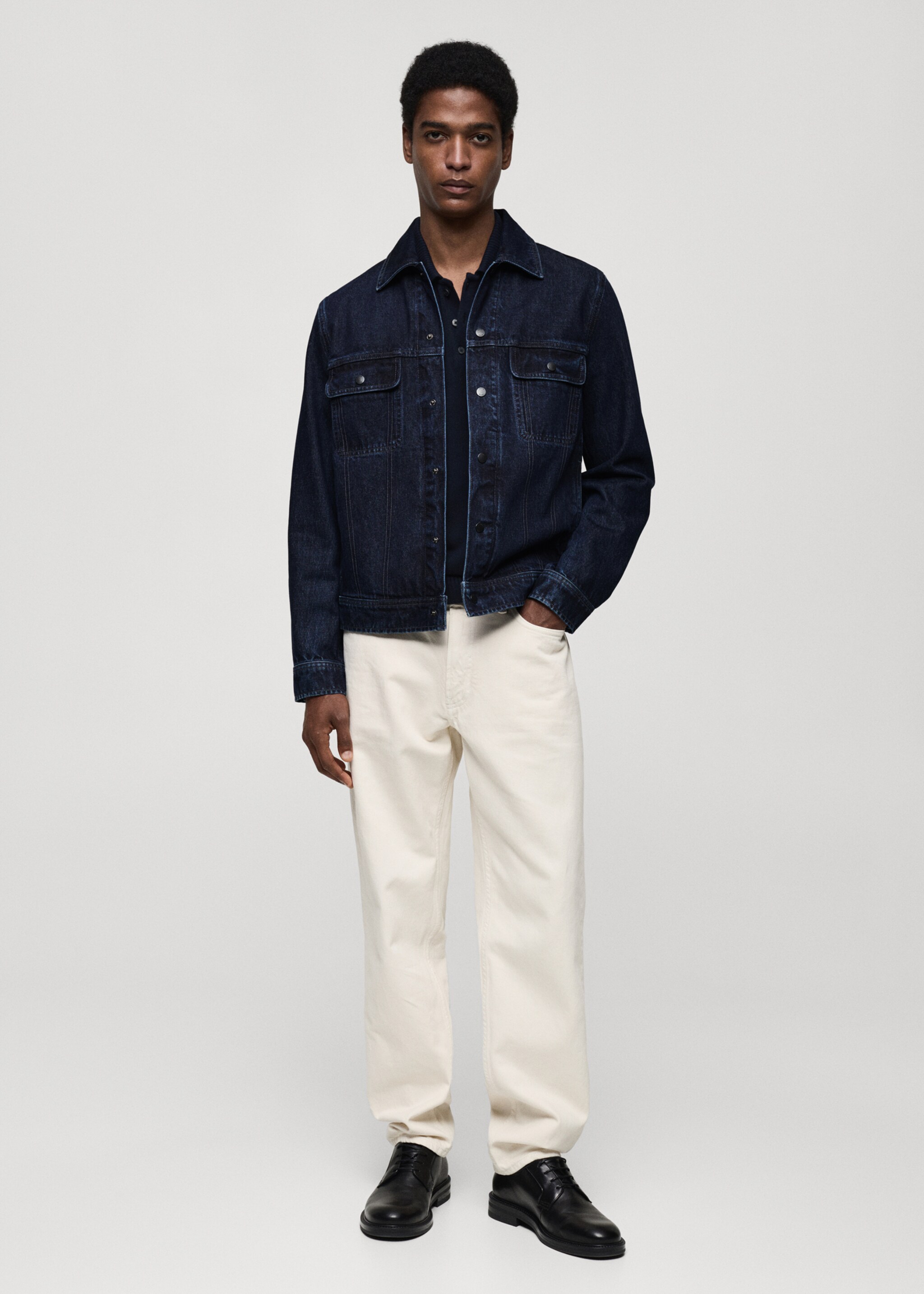Kürk yakalı denim mont - Genel plan