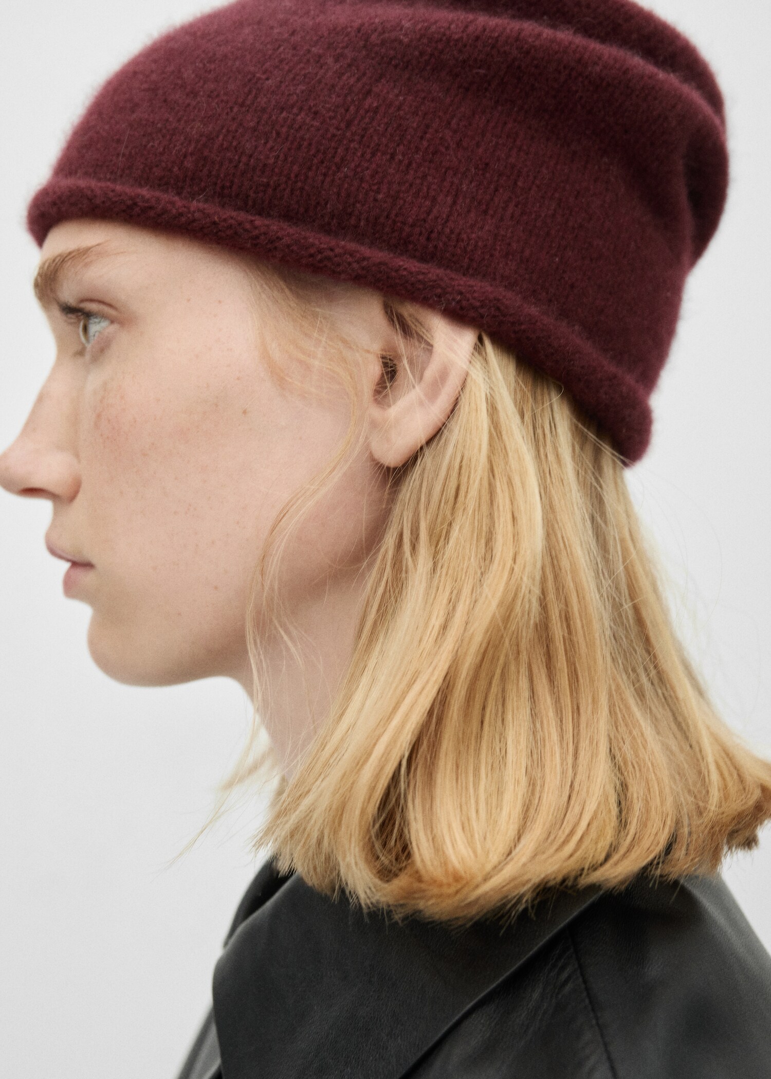 100% cashmere beanie - General plane