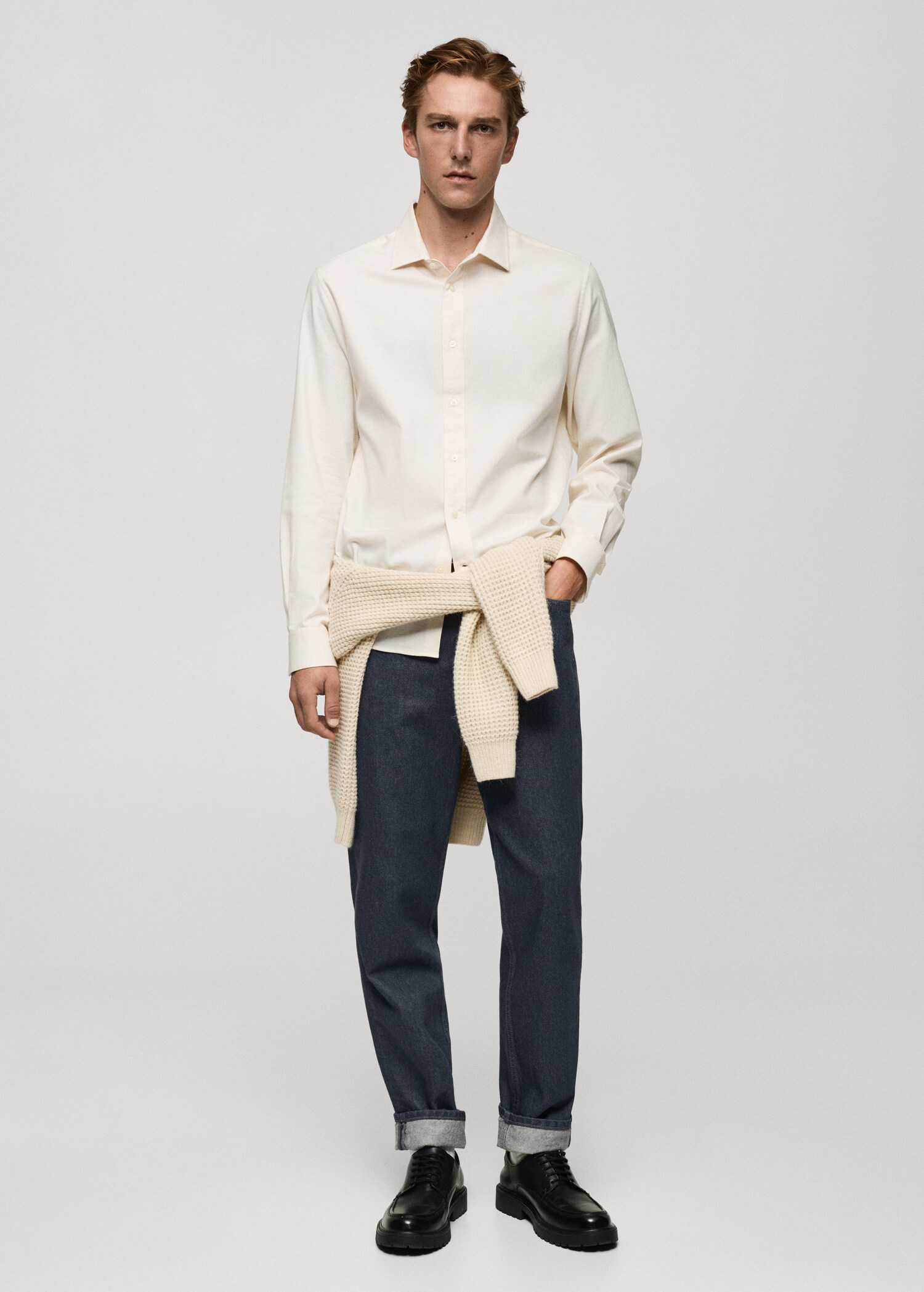 Donkere regular-fit jeans - Overzichtstekening