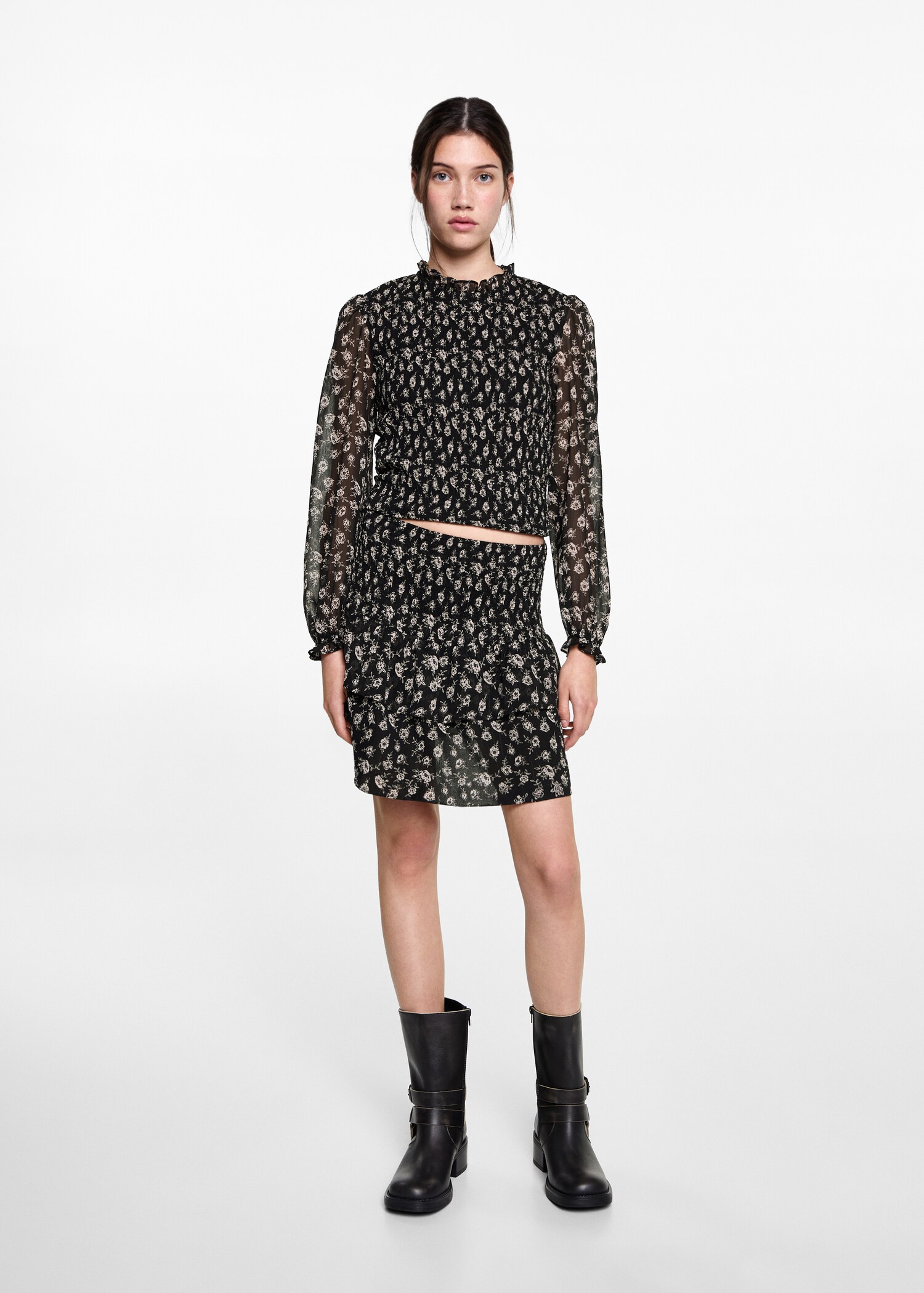 Floral gathered blouse - General plane