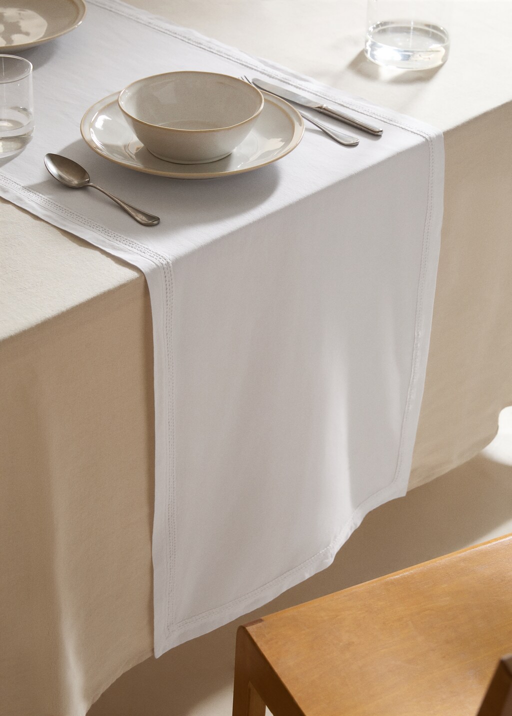 Cotton lace table runner