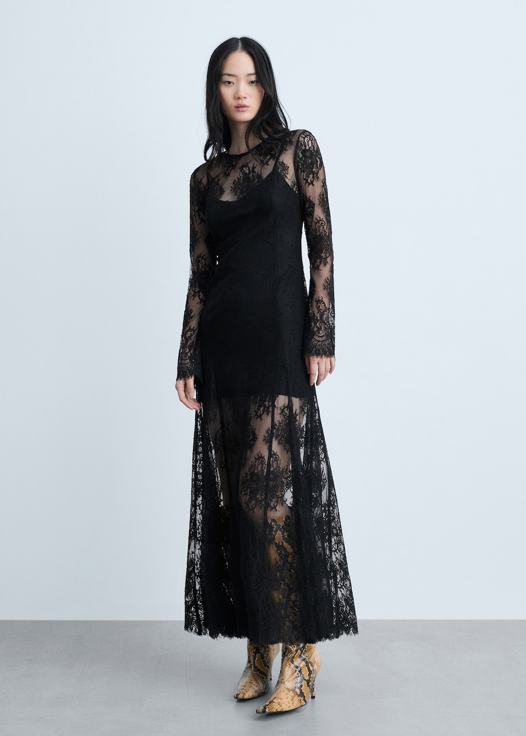 Semi-transparent lace long dress - Women | MANGO Japan Semi-transparent lace long dress - Women | MANGO Japan