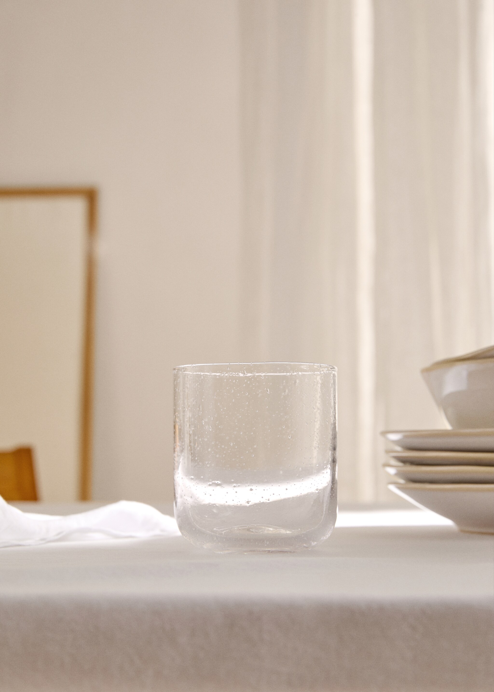 Bubble-design tumbler - General plane