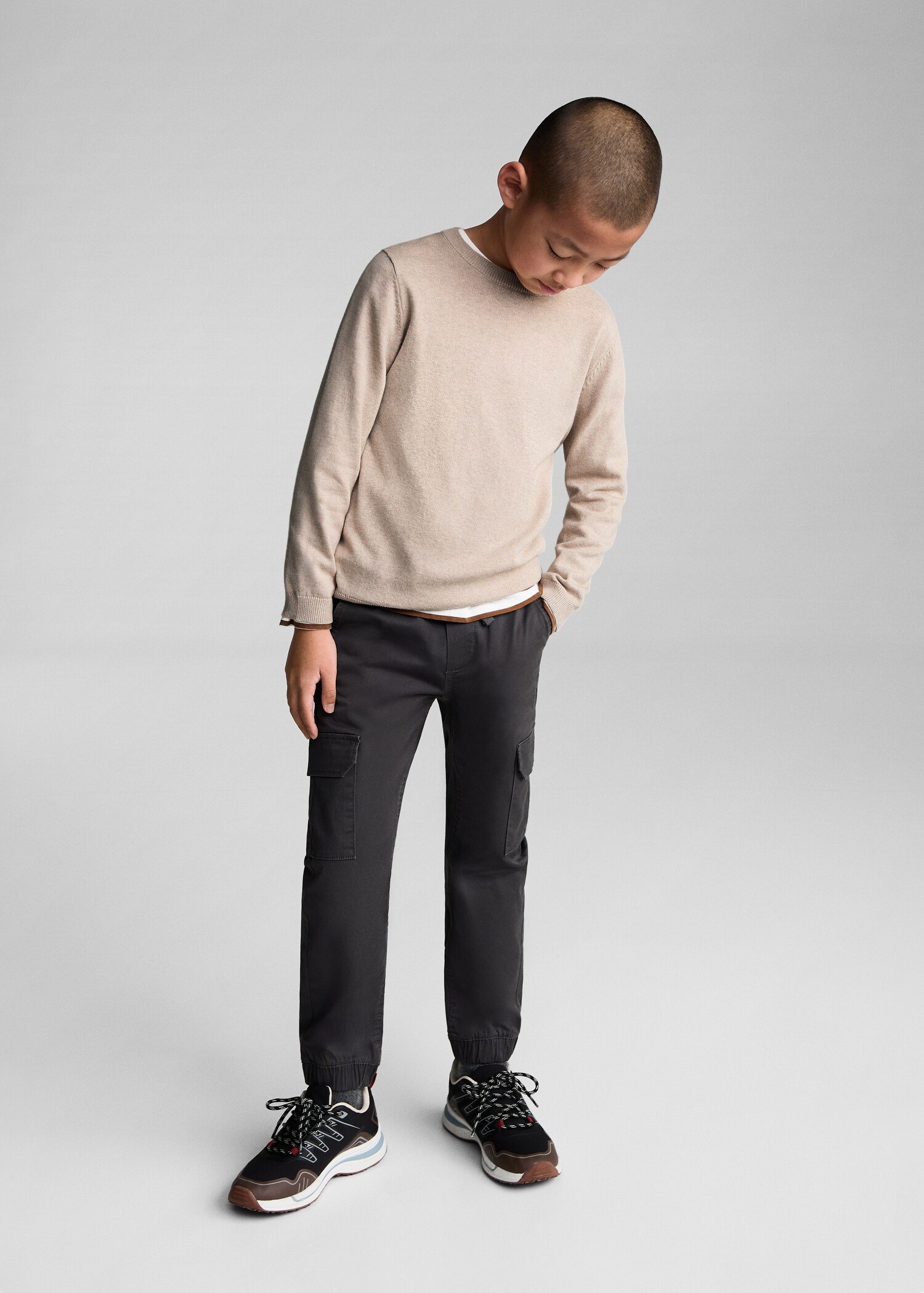 Knit cotton sweater - General plane