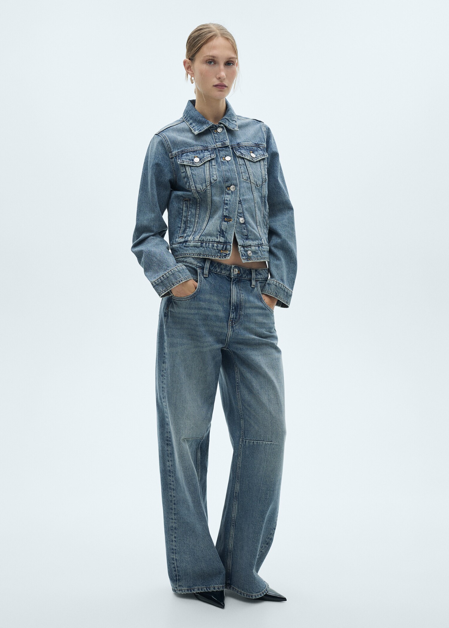 Pocketed denim jacket - General plane