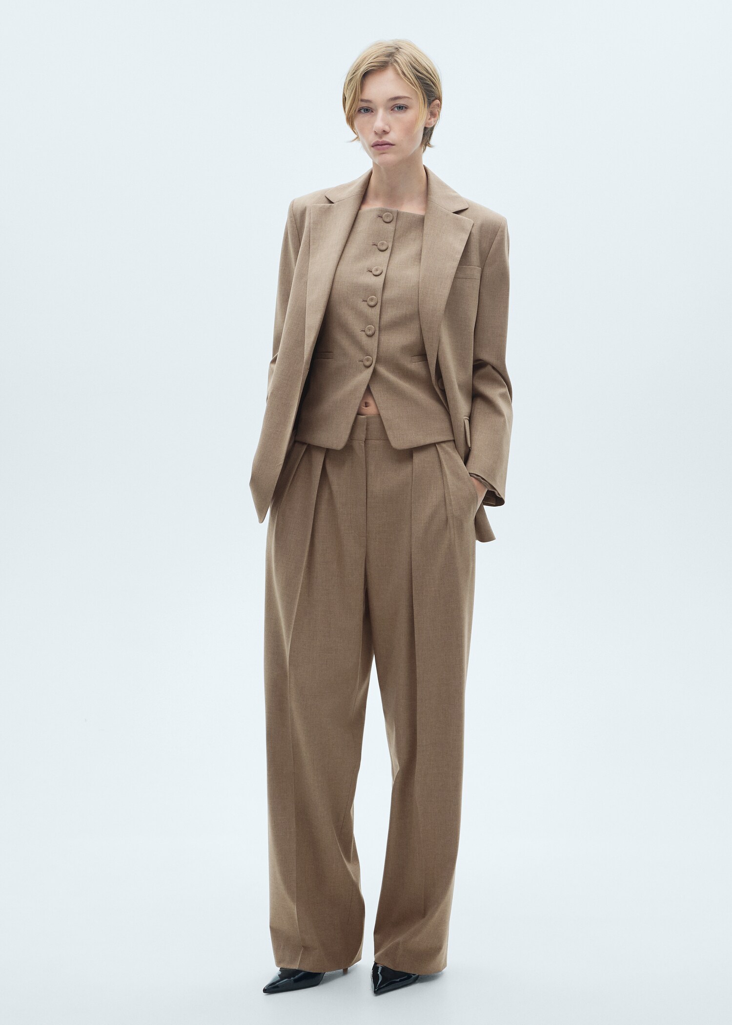 Wool suit trousers - General plane