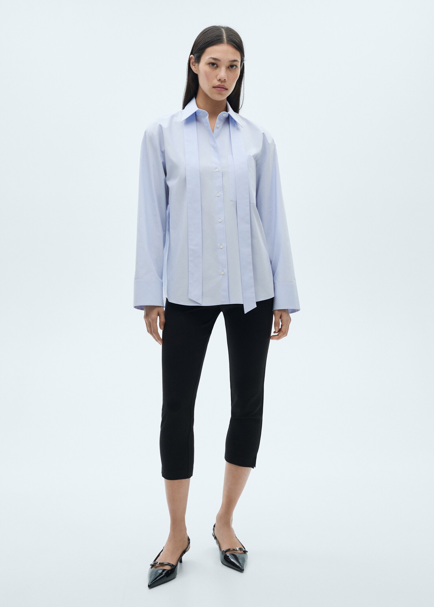 Shirt bow-tie - General plane