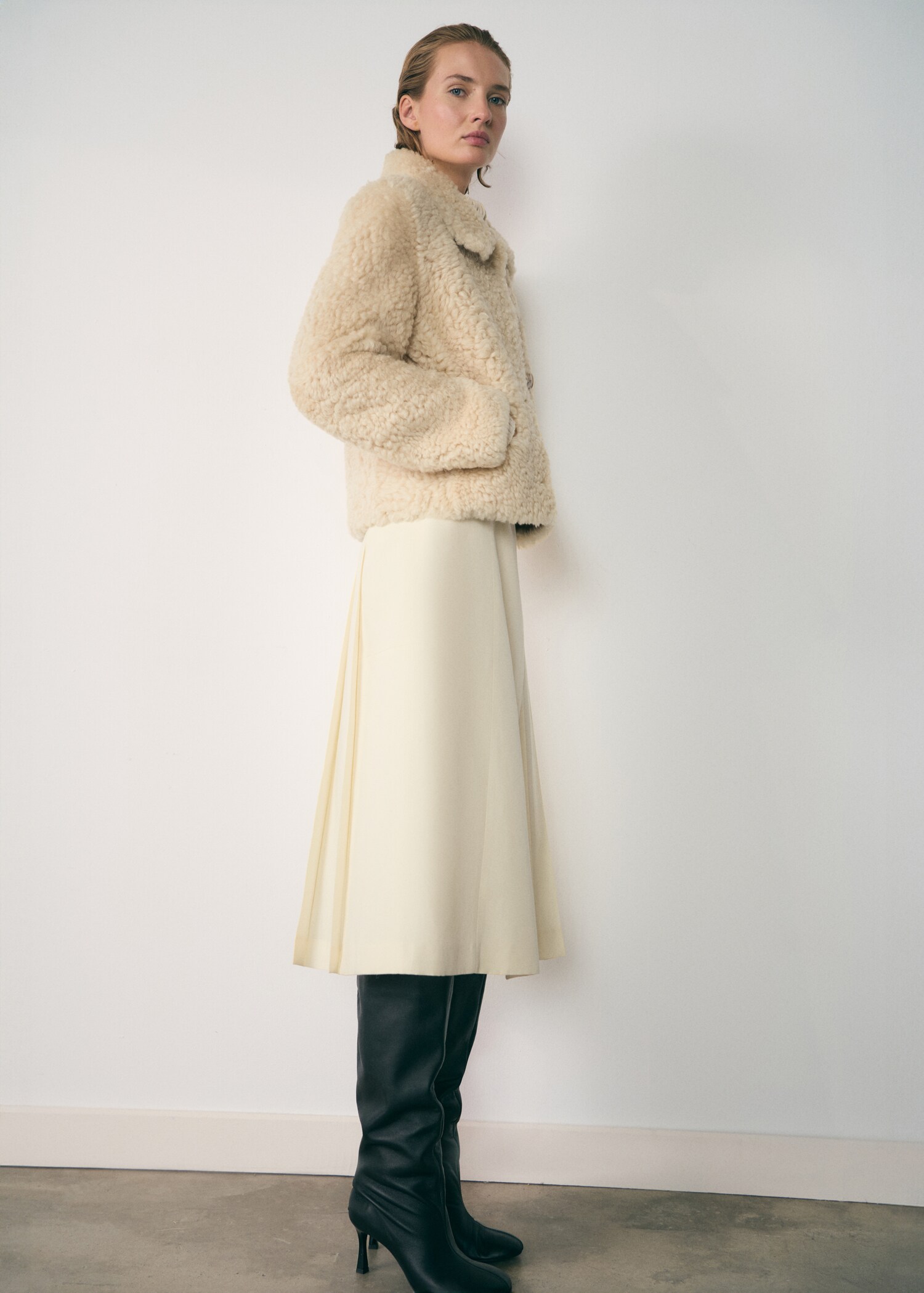 Shearling leather coat - General plane