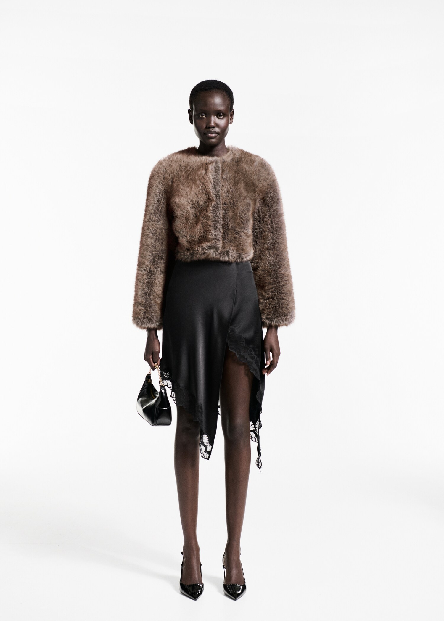 Fur effect jacket - General plane