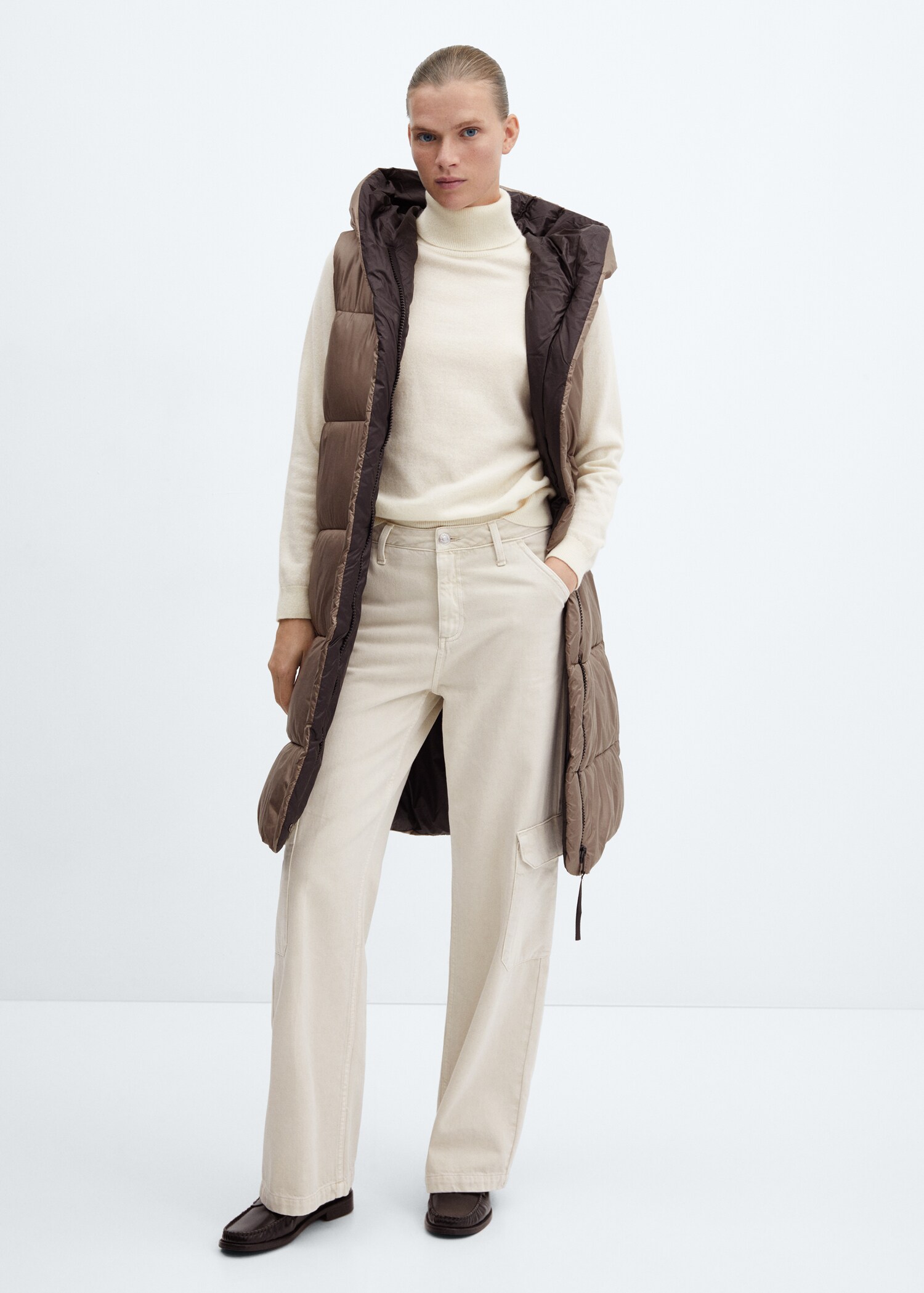 Long quilted gilet - General plane