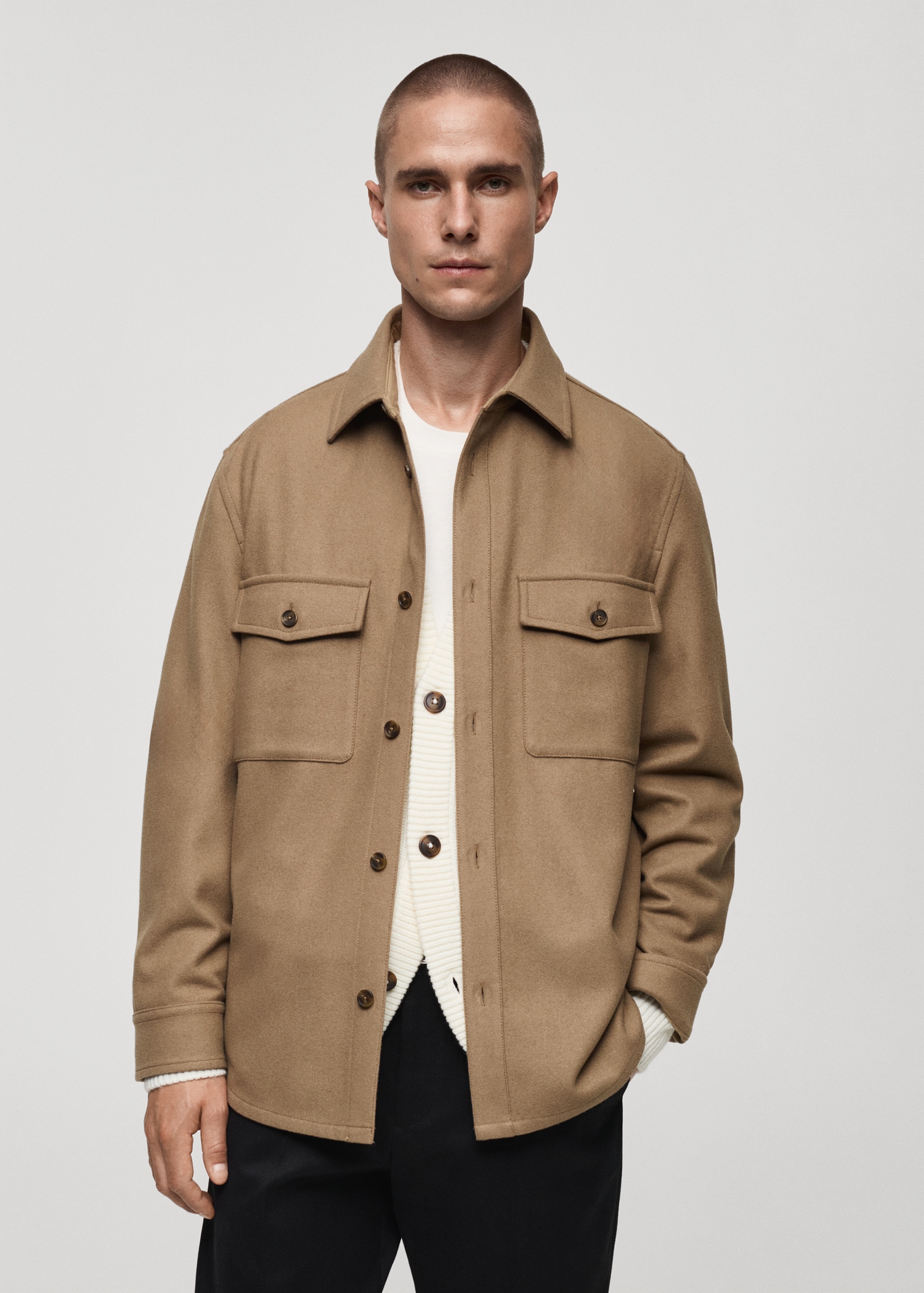 Surchemise laine poches - Plan moyen