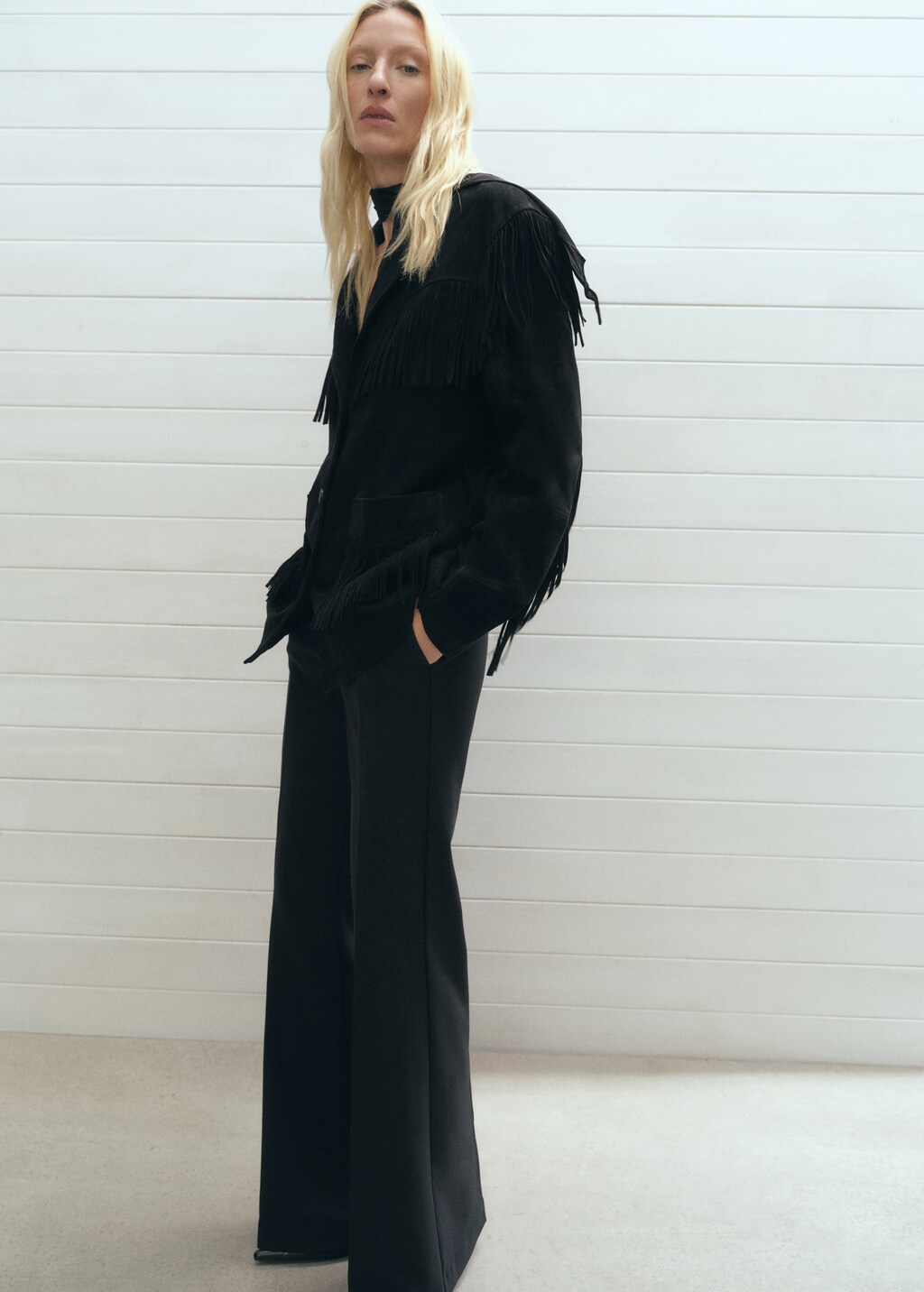 100% leather fringed jacket - Women | MANGO Japan