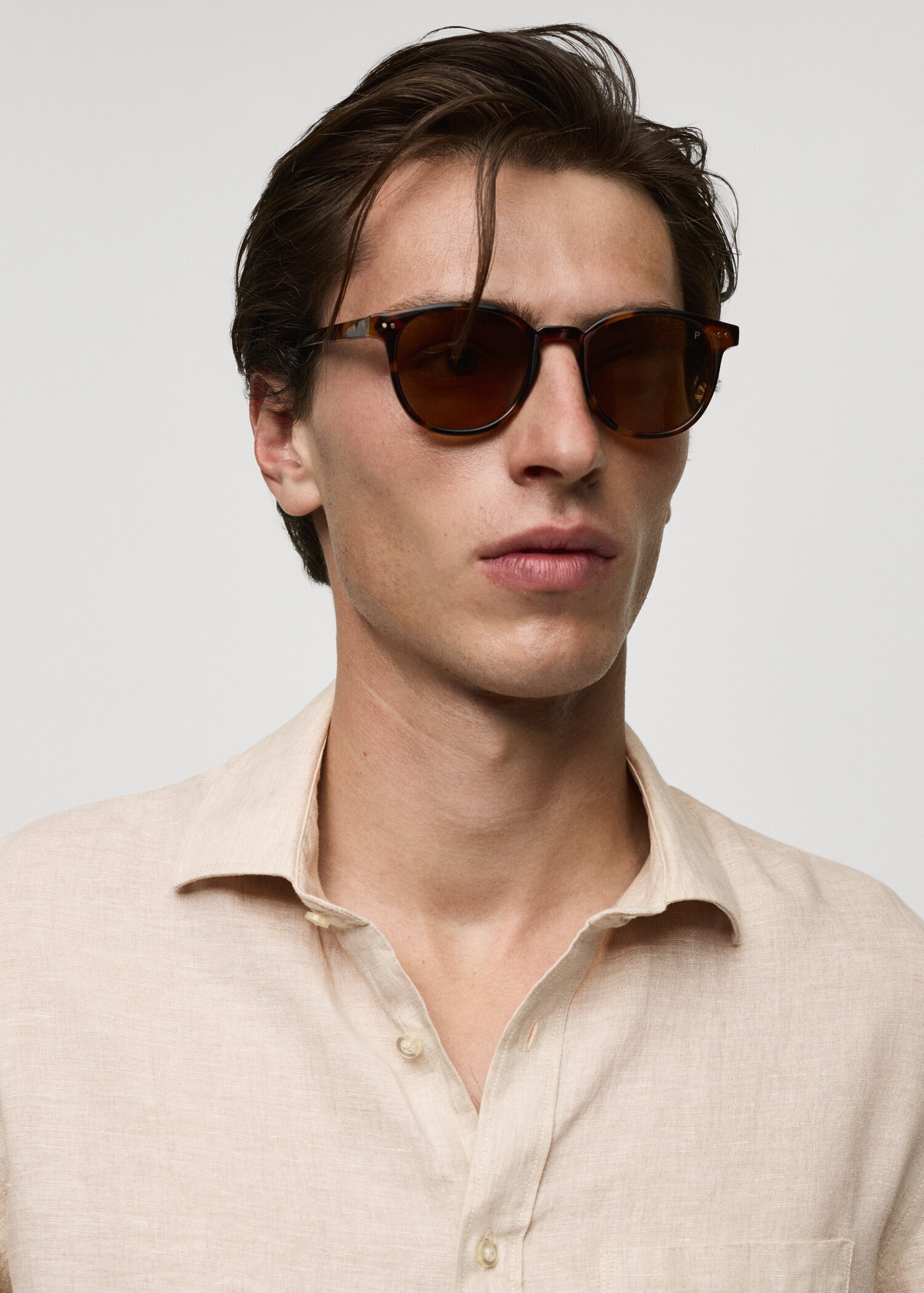 Classic fit 100% linen shirt - Details of the article 1