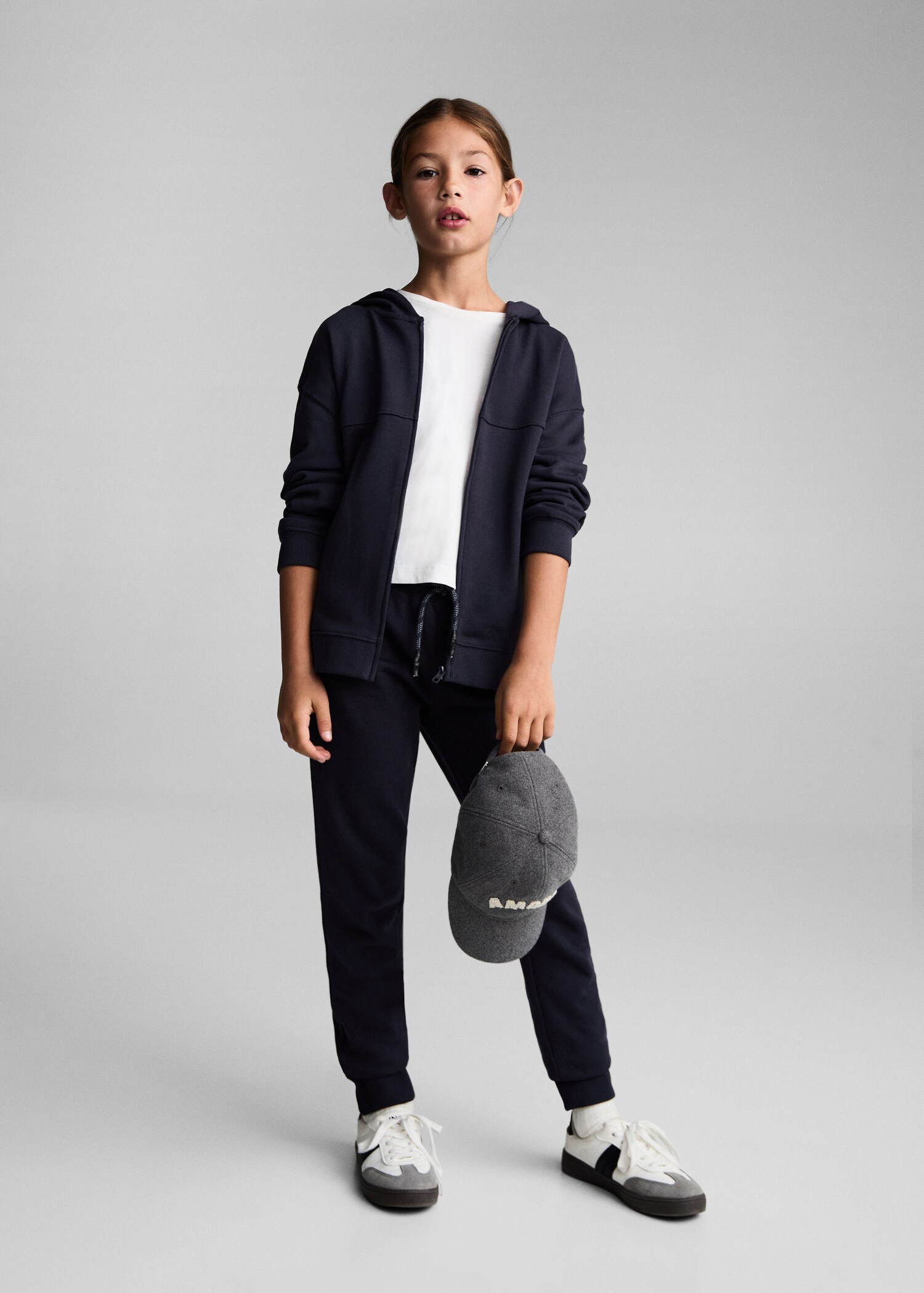 Sweat-shirt zippé à capuche - Plan général