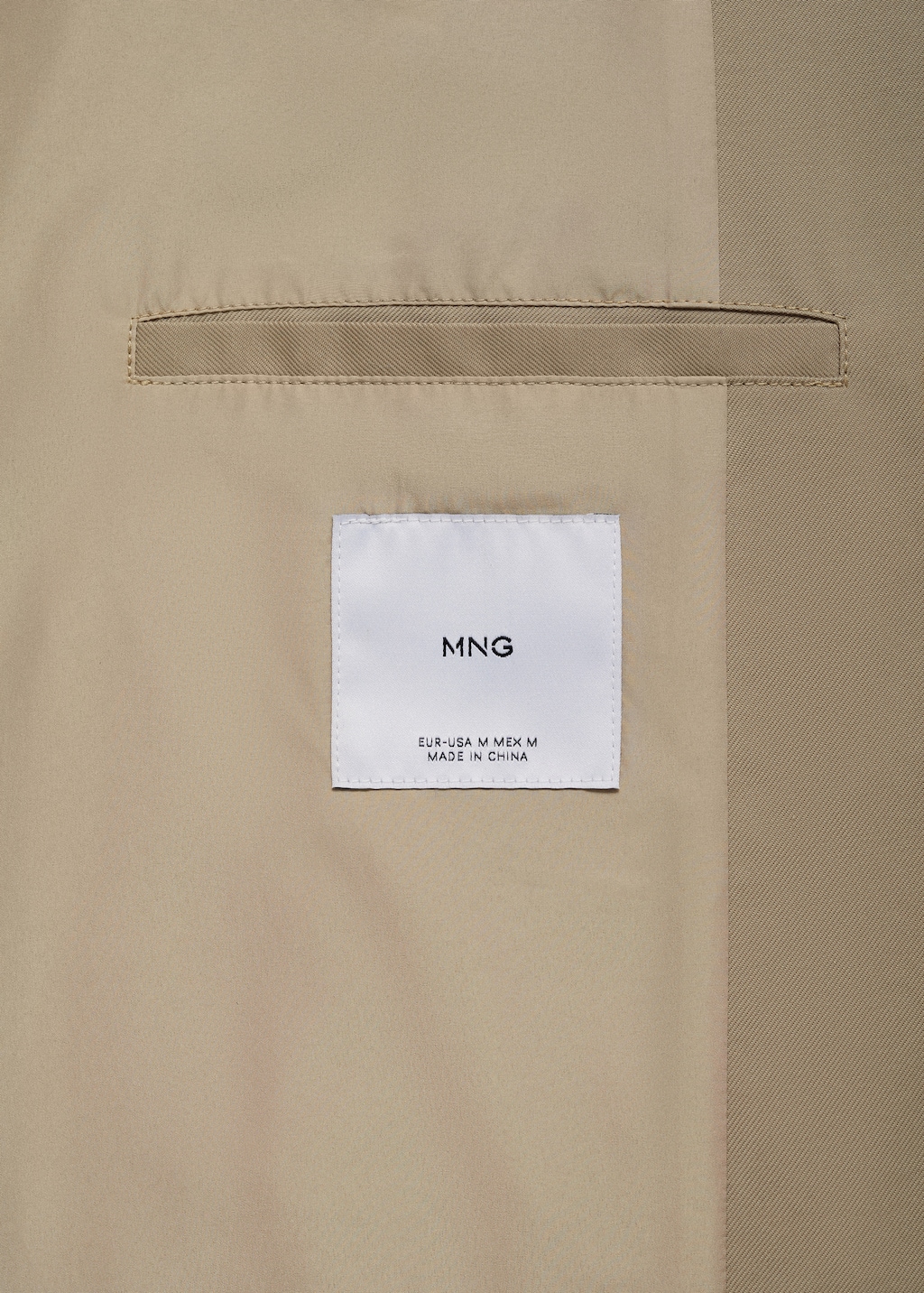 Relaxed-fit water-repellent trench coat