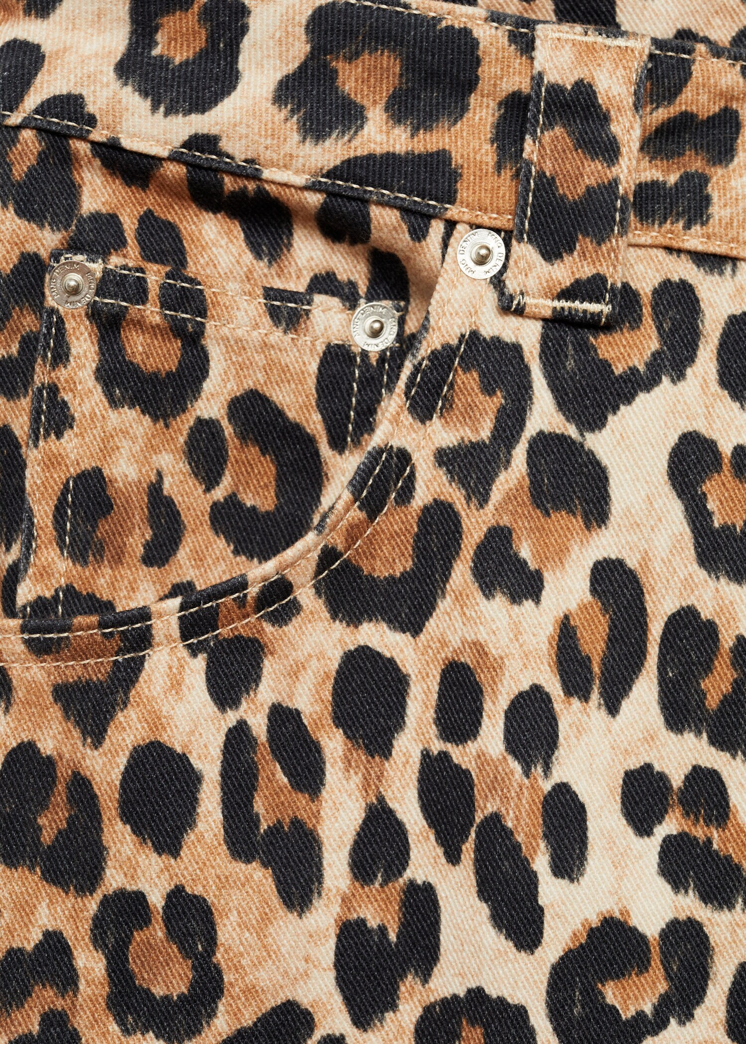 Leopard-print wideleg jeans - Details of the article 0