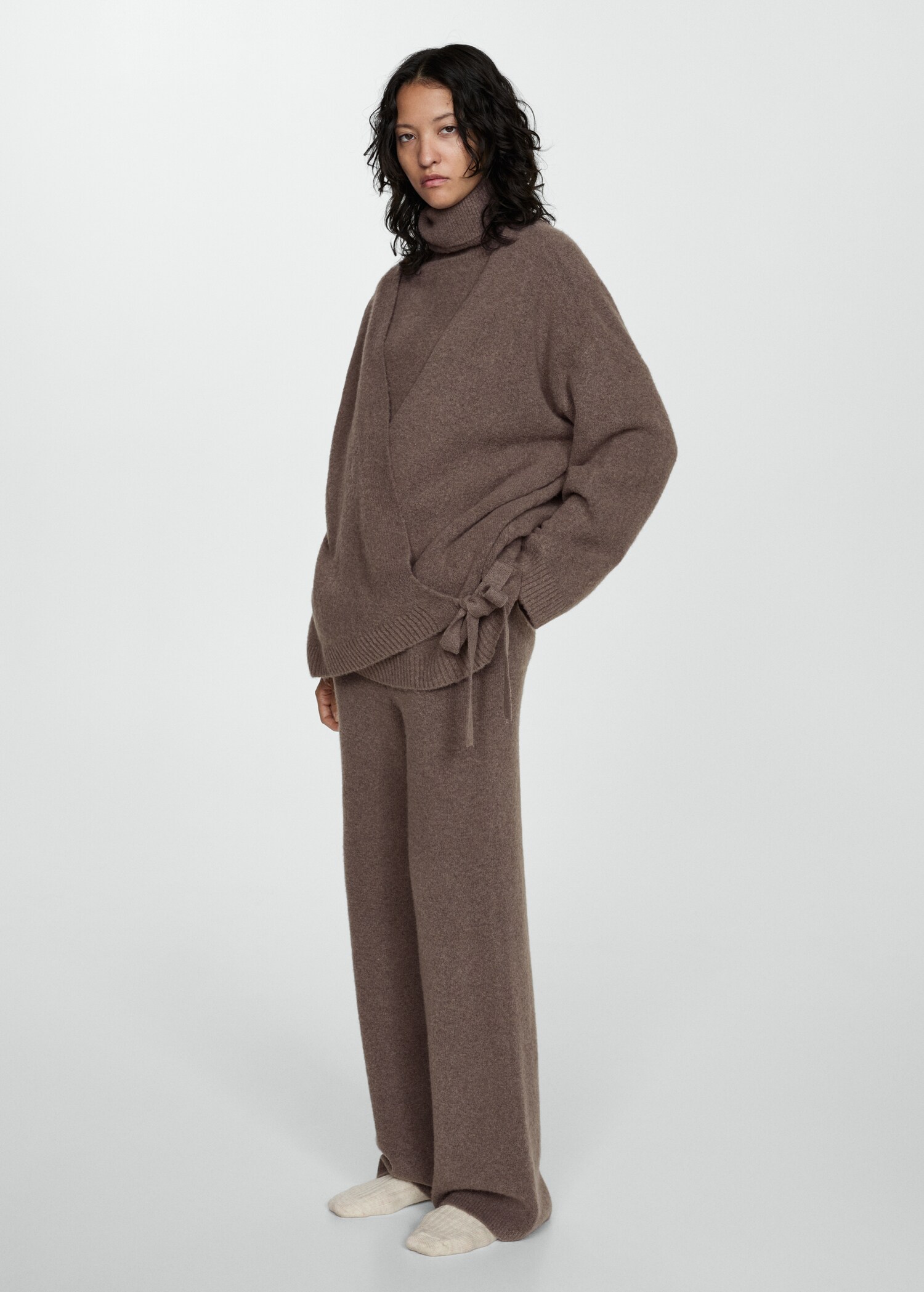 Cardigan en maille croisé - Plan général