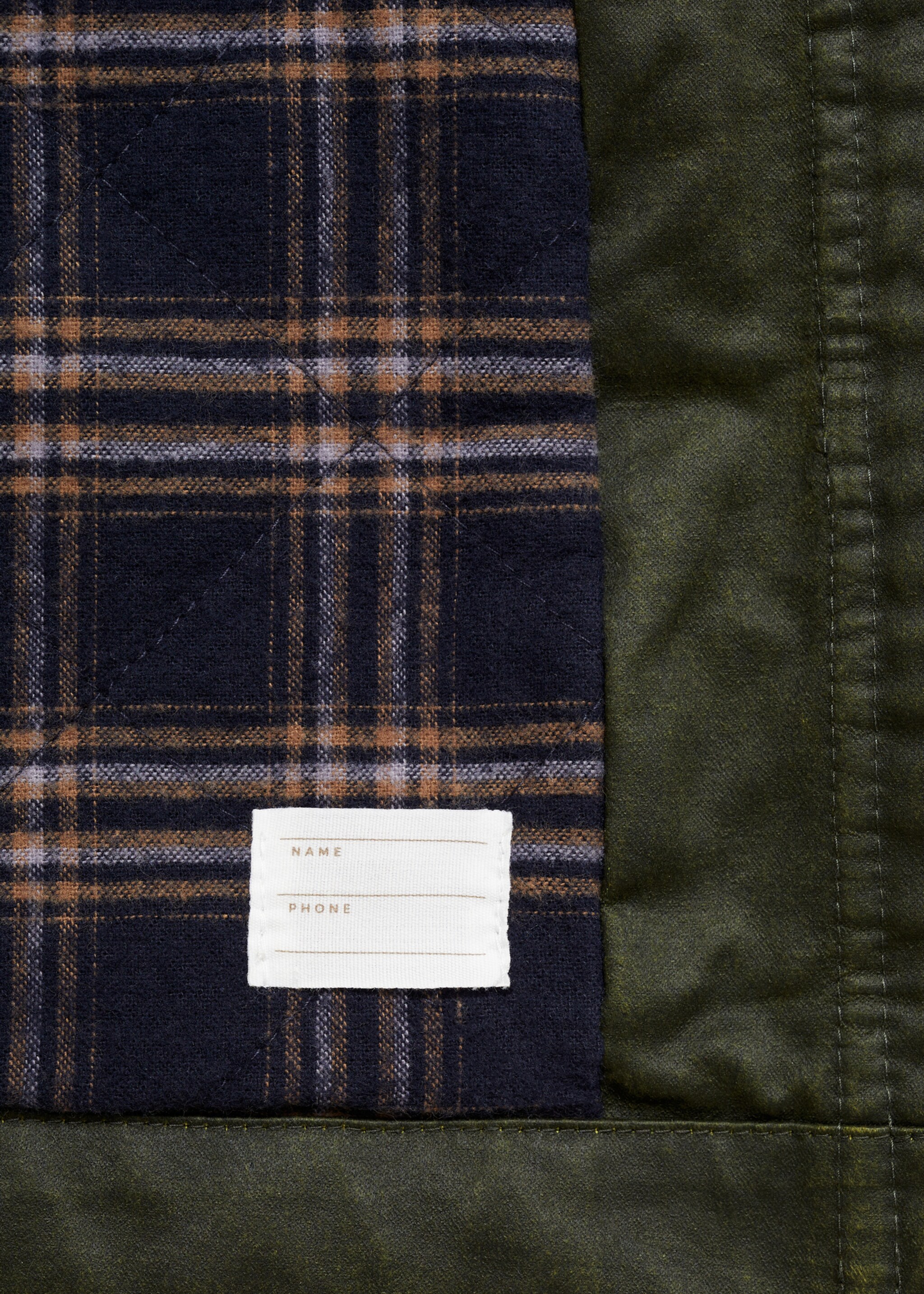 Waxed-effect parka - Details of the article 0
