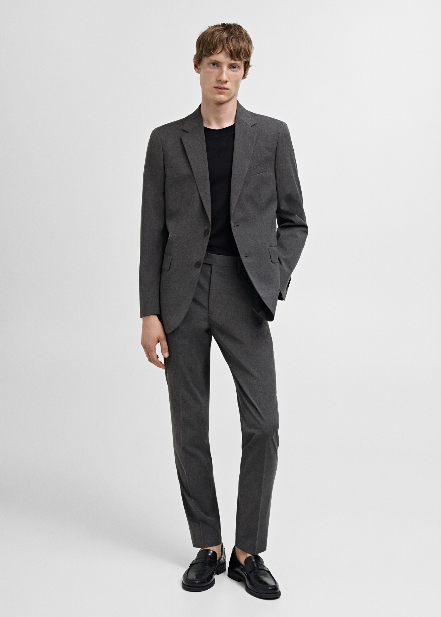 Костюмный пиджак slim fit из ткани стретч - Общий план